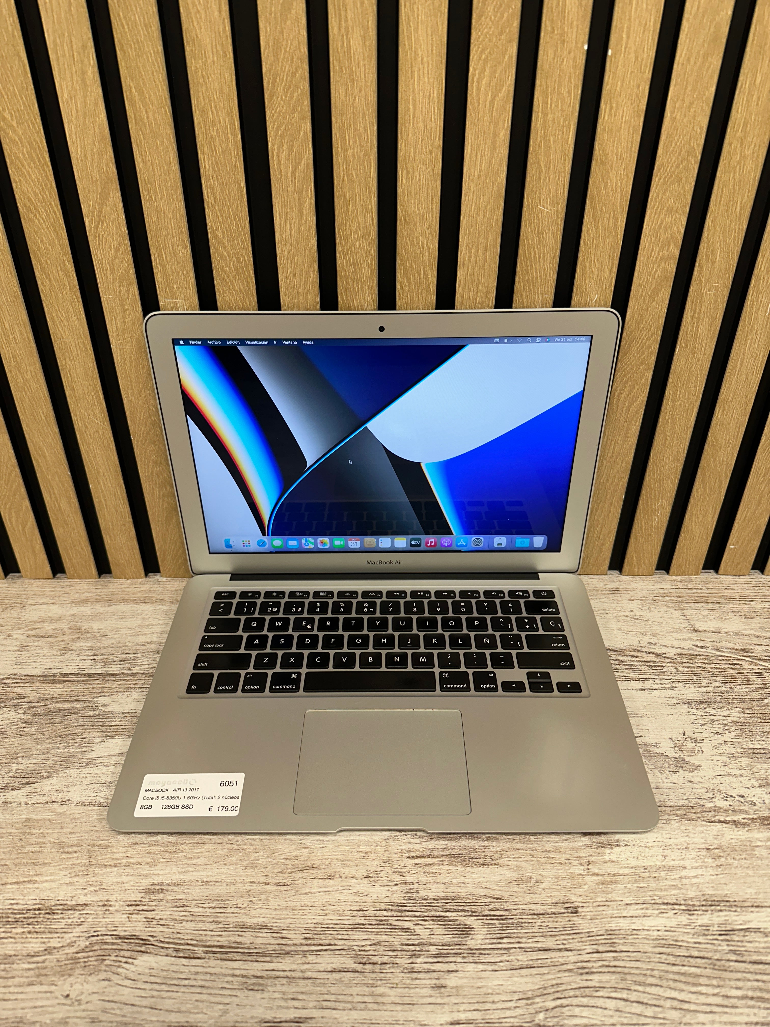 MacBook Air 13" 2017 i5 8gb 128gb SSD