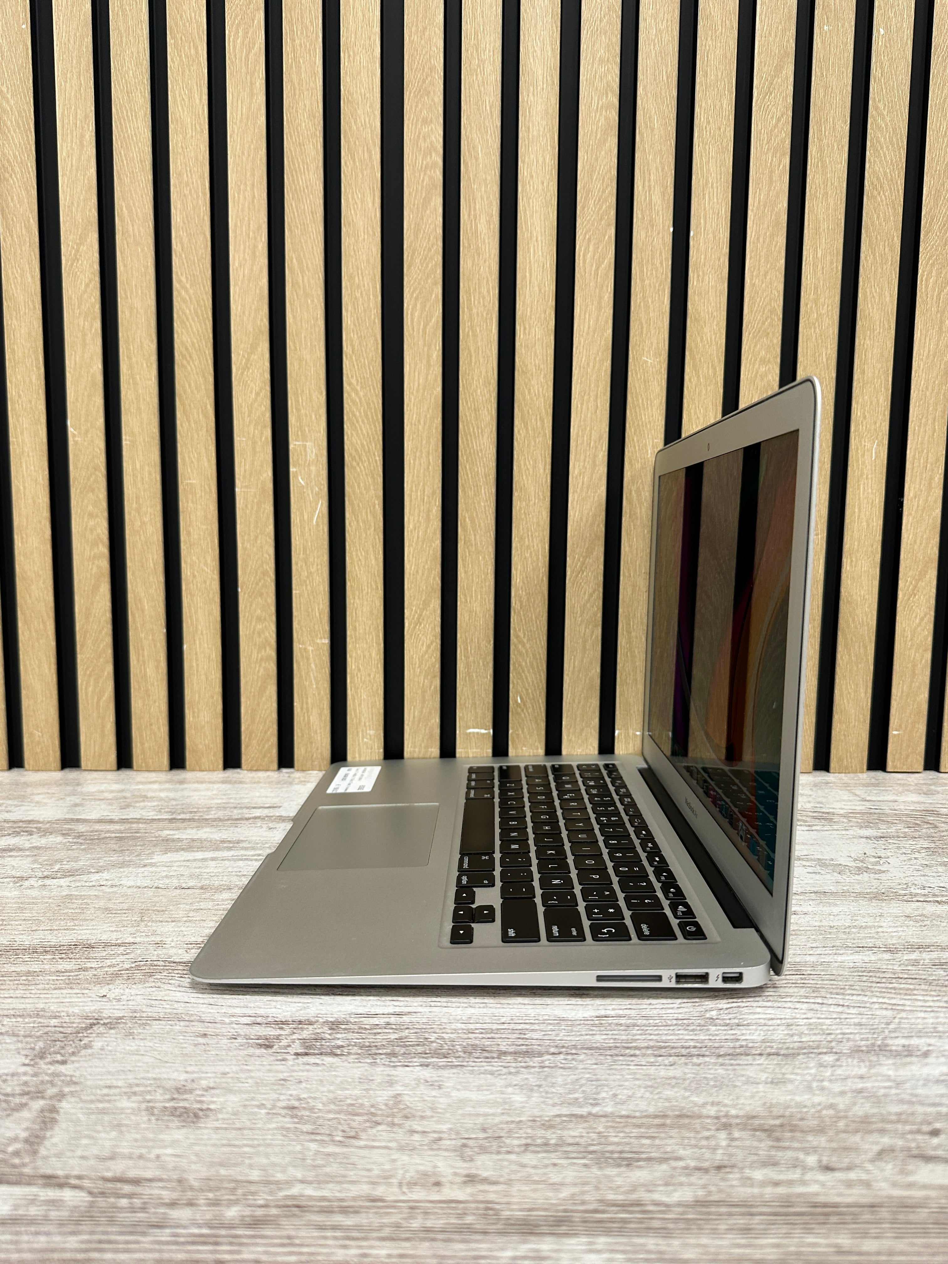 MacBook Air 13" 2014 i7 8gb 256gb SSD