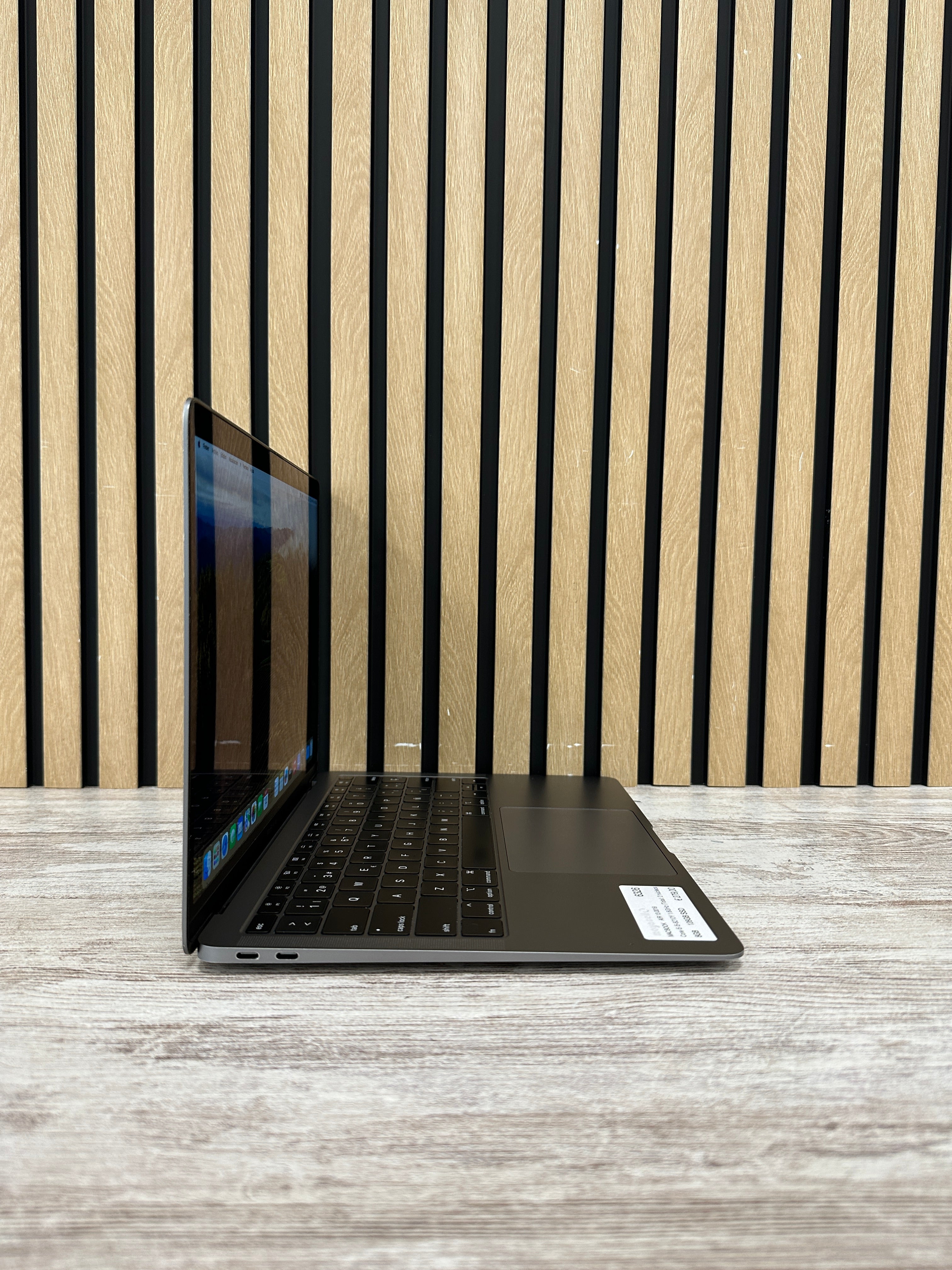 MacBook Air 13" 2019 i5 8gb 128gb SSD