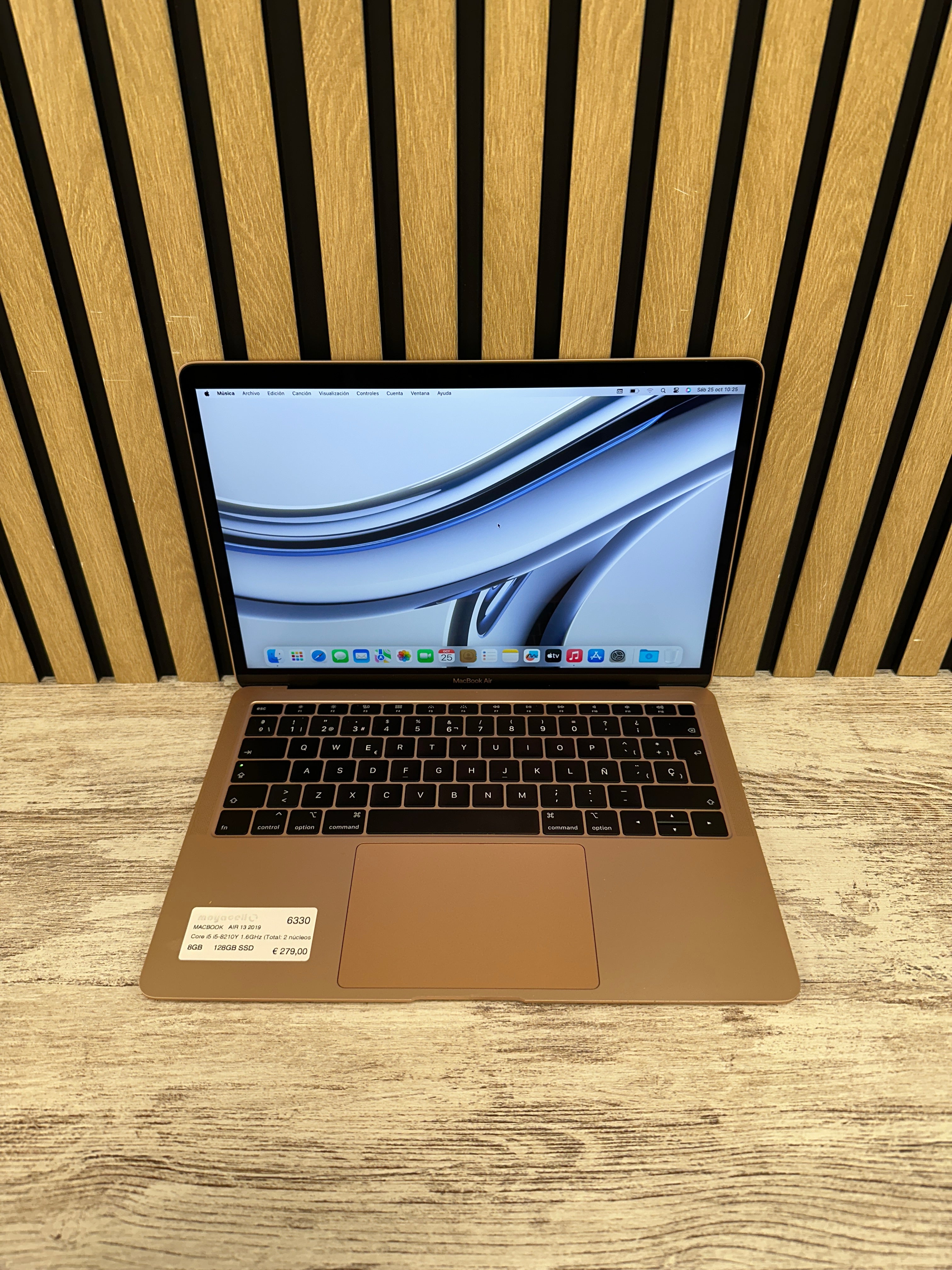 MacBook Air 13" 2019 i5 8gb 128gb SSD