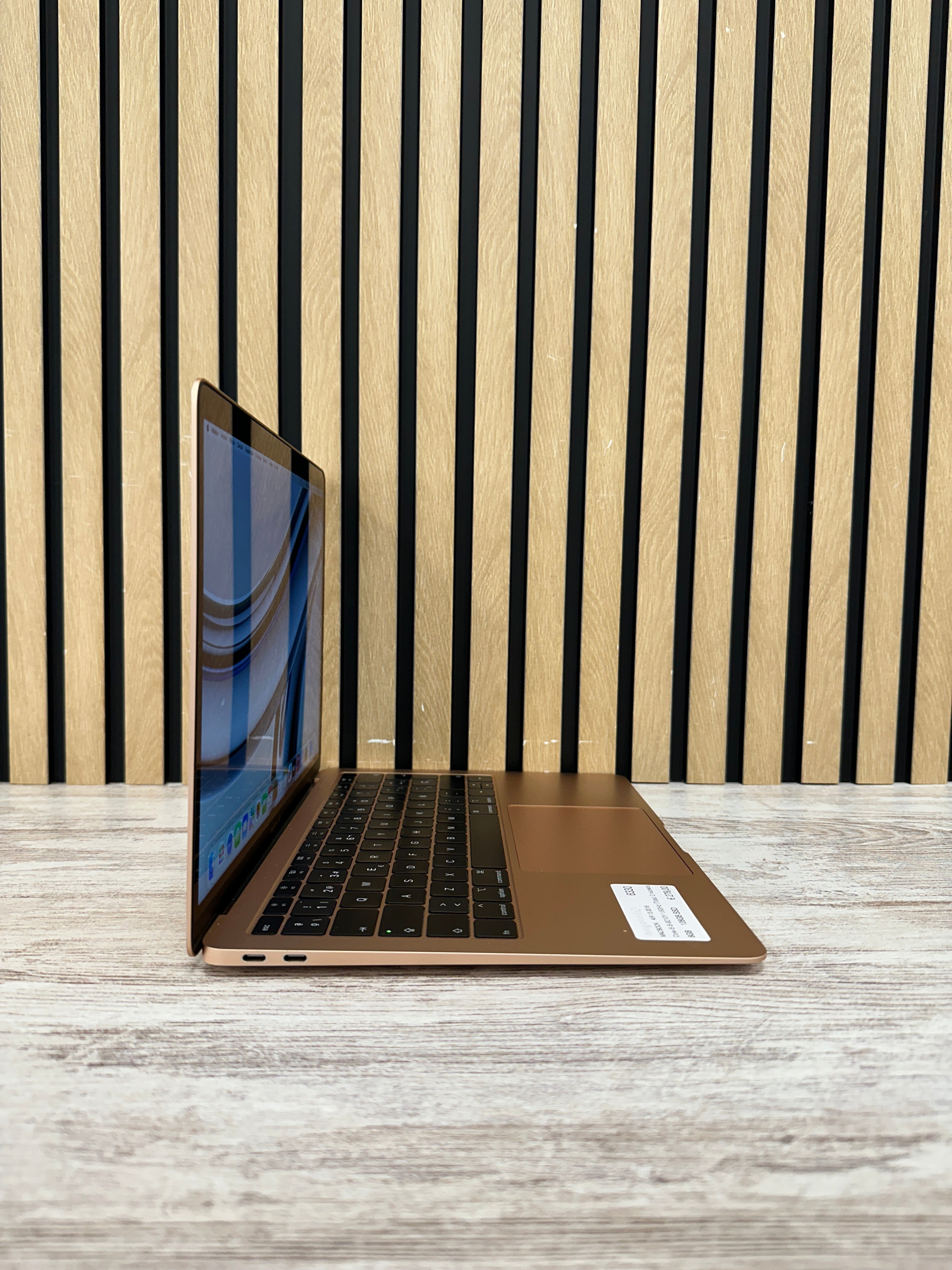 MacBook Air 13" 2019 i5 8gb 128gb SSD