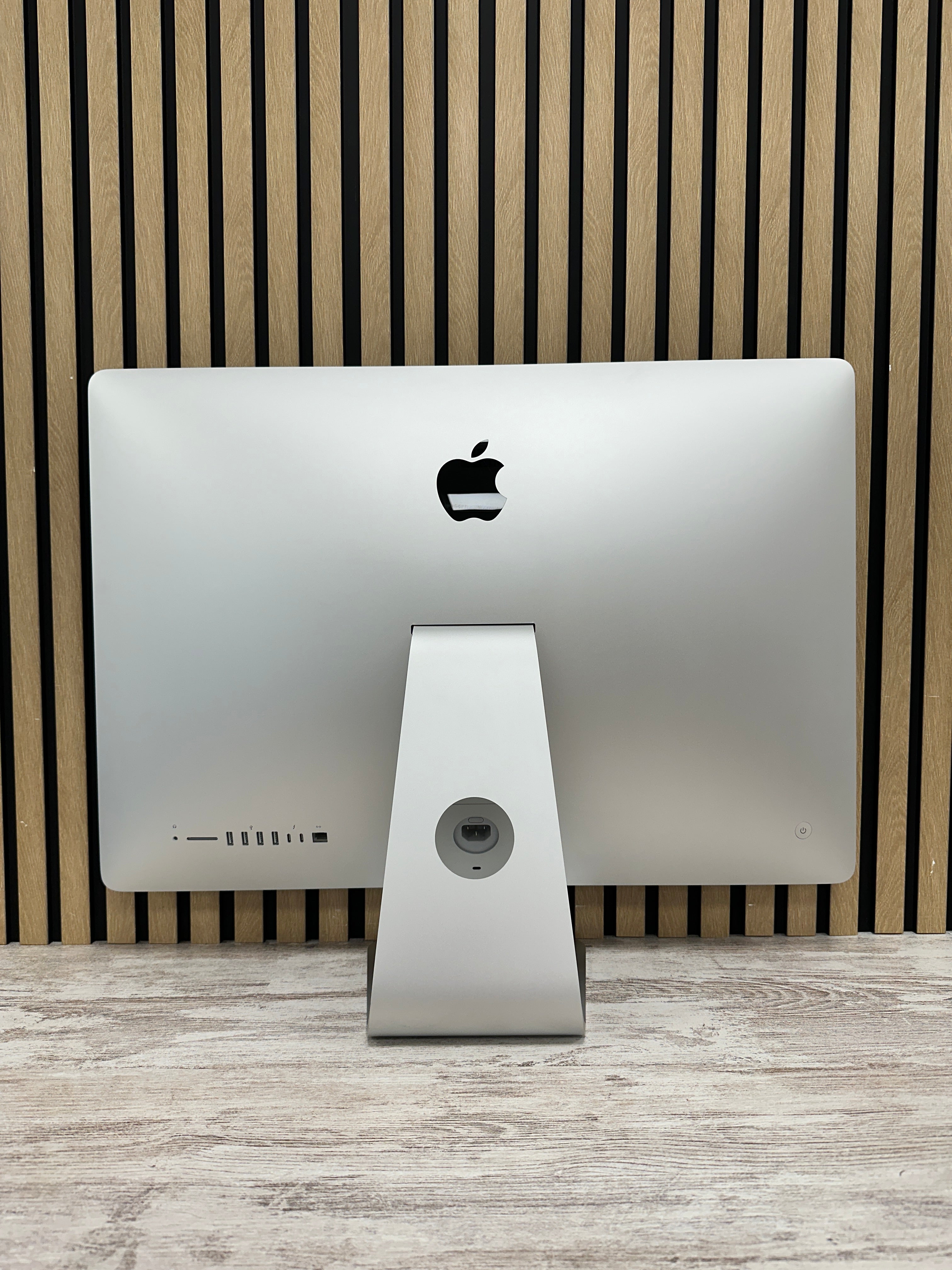 iMac 27" 2019 i9 16gb 512gb SSD