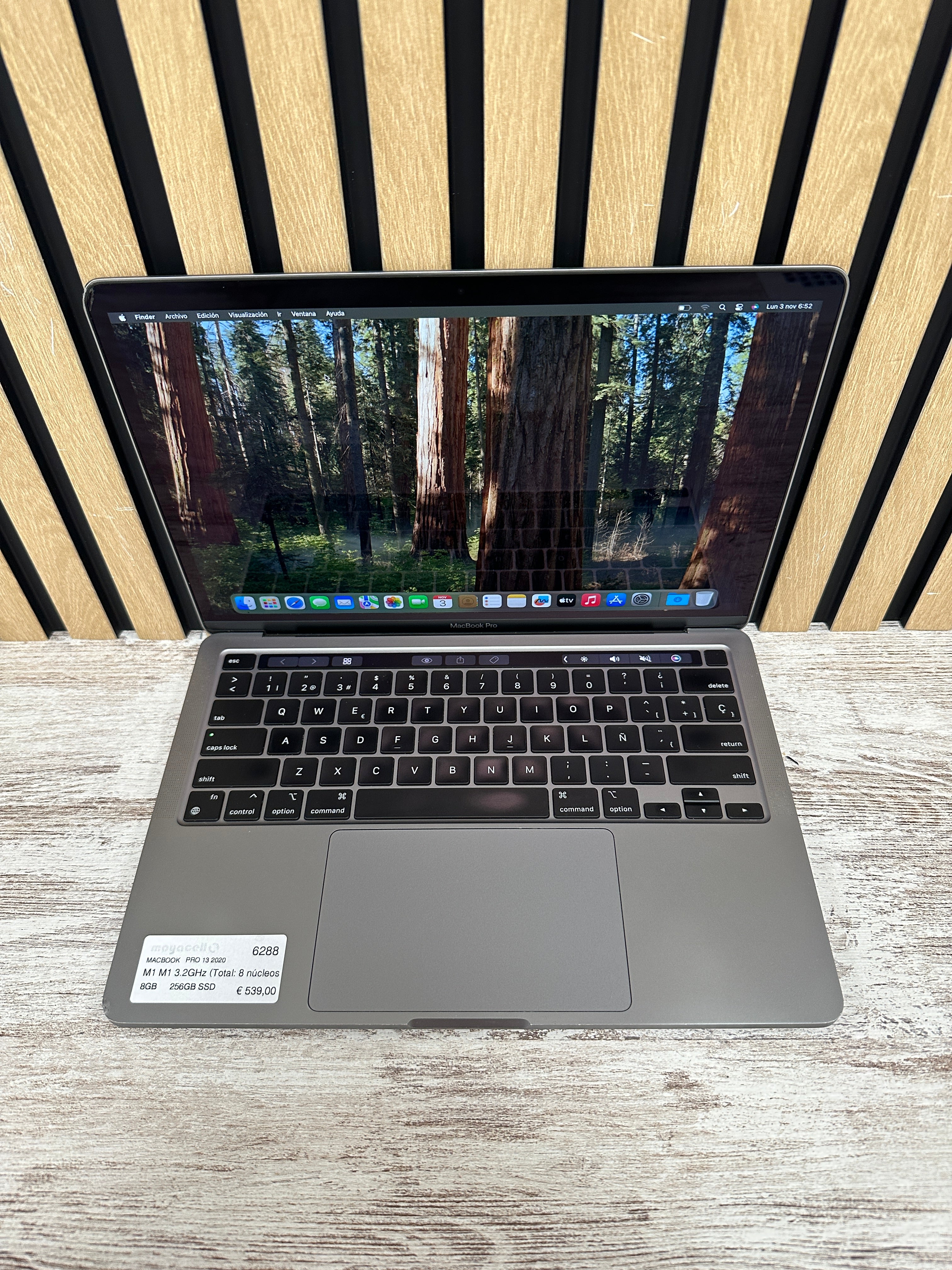 MacBook Pro 13" 2020 M1 8gb 256gb SSD