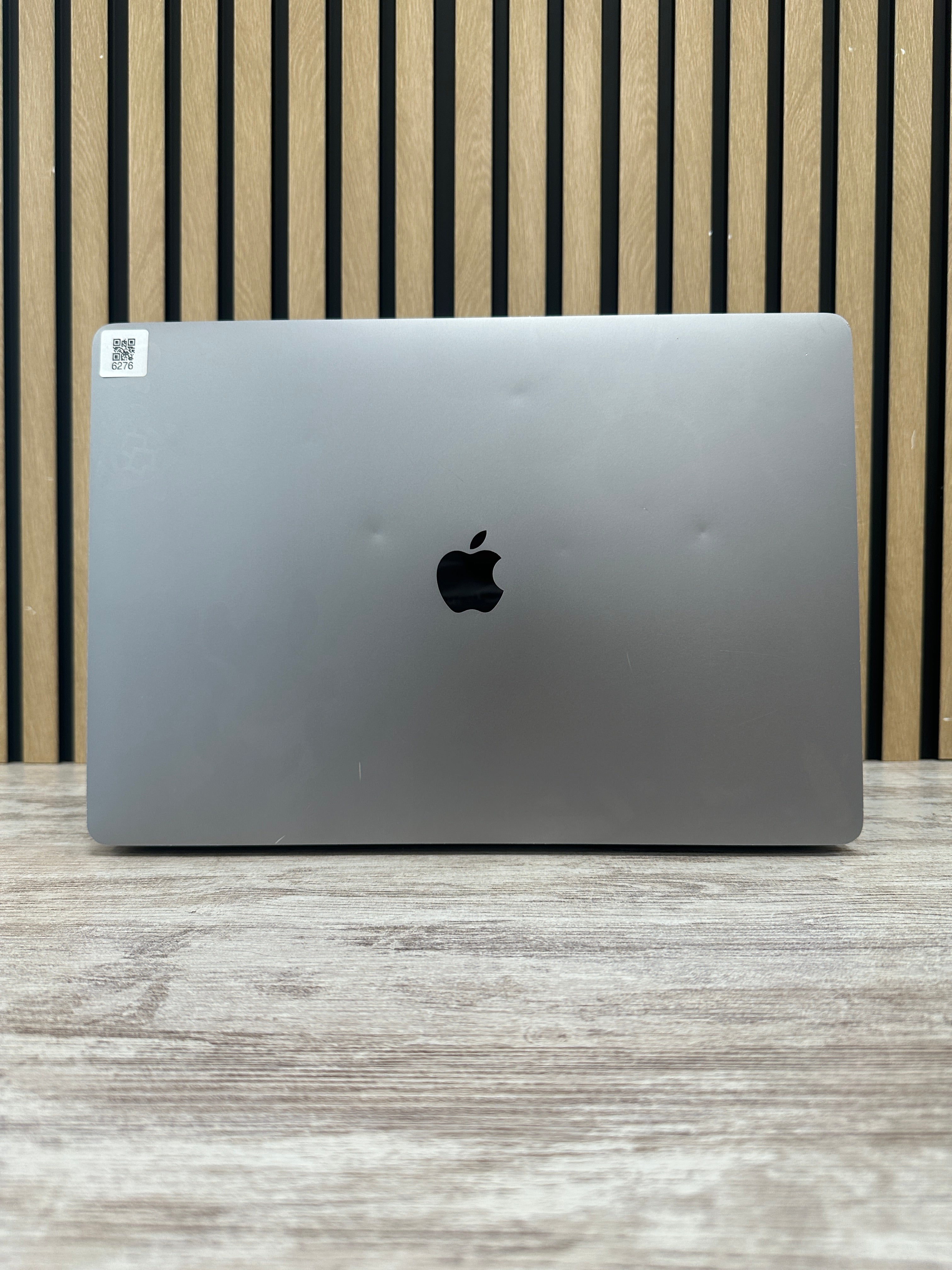 MacBook Pro 16" 2019 i9 16gb 1tb SSD