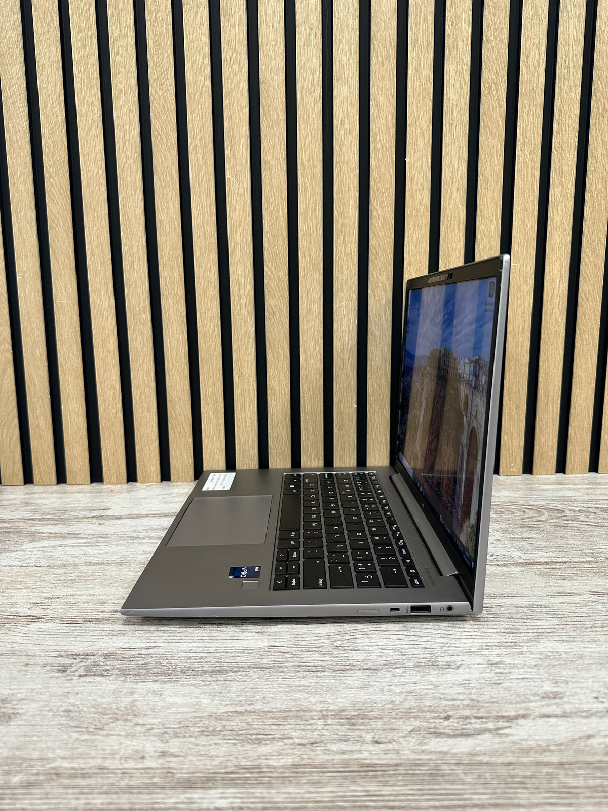 HP ZBOOK FIREFLY 14 (G10) i7 32GB 512GB SSD 14" - Moyacell