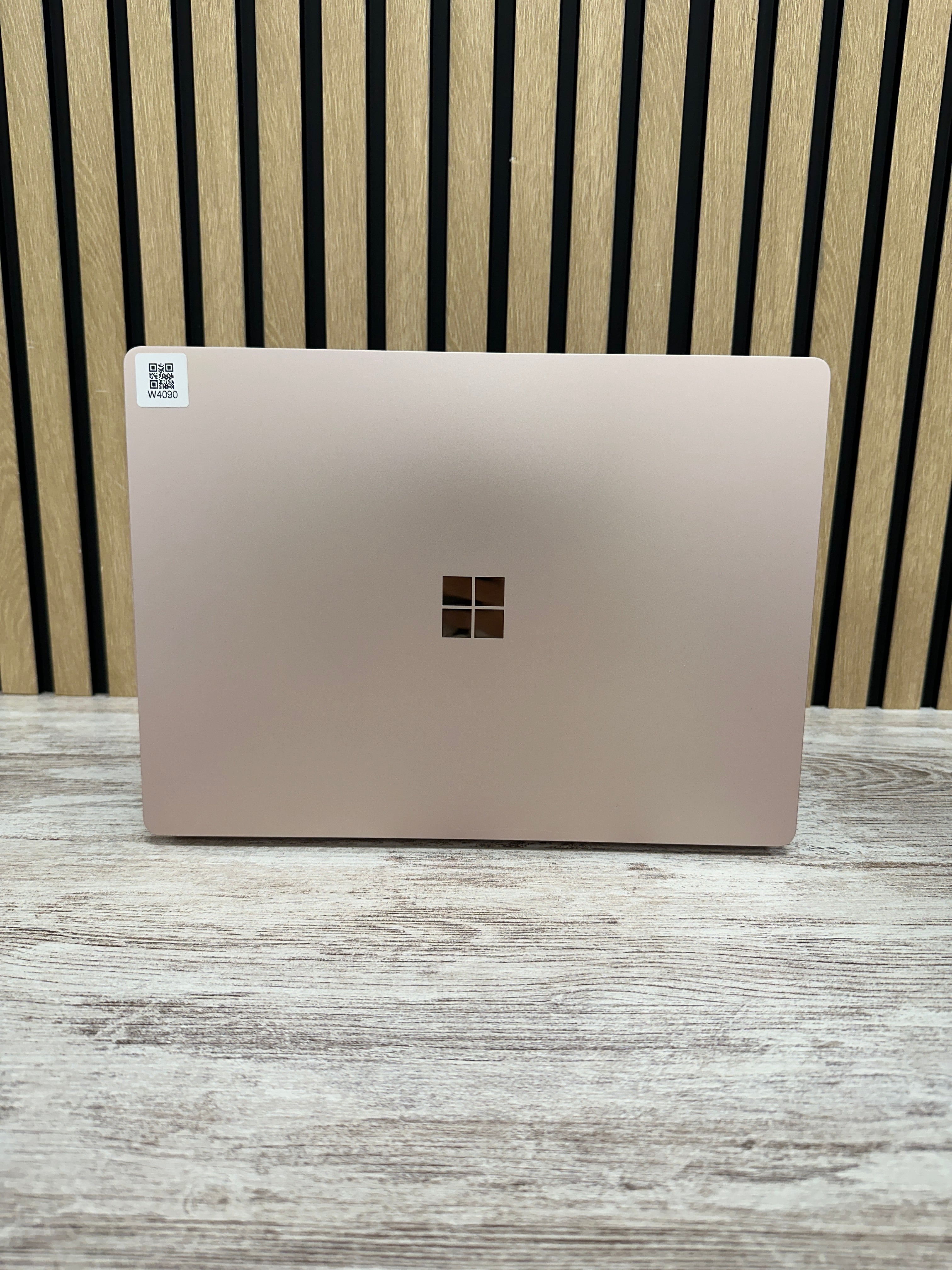MICROSOFT SURFACE LAPTOP 4 Core i7 i7-1185G7 3.0GHz (Total: 4 núcleos) 16GB 512GB SSD 13.5"