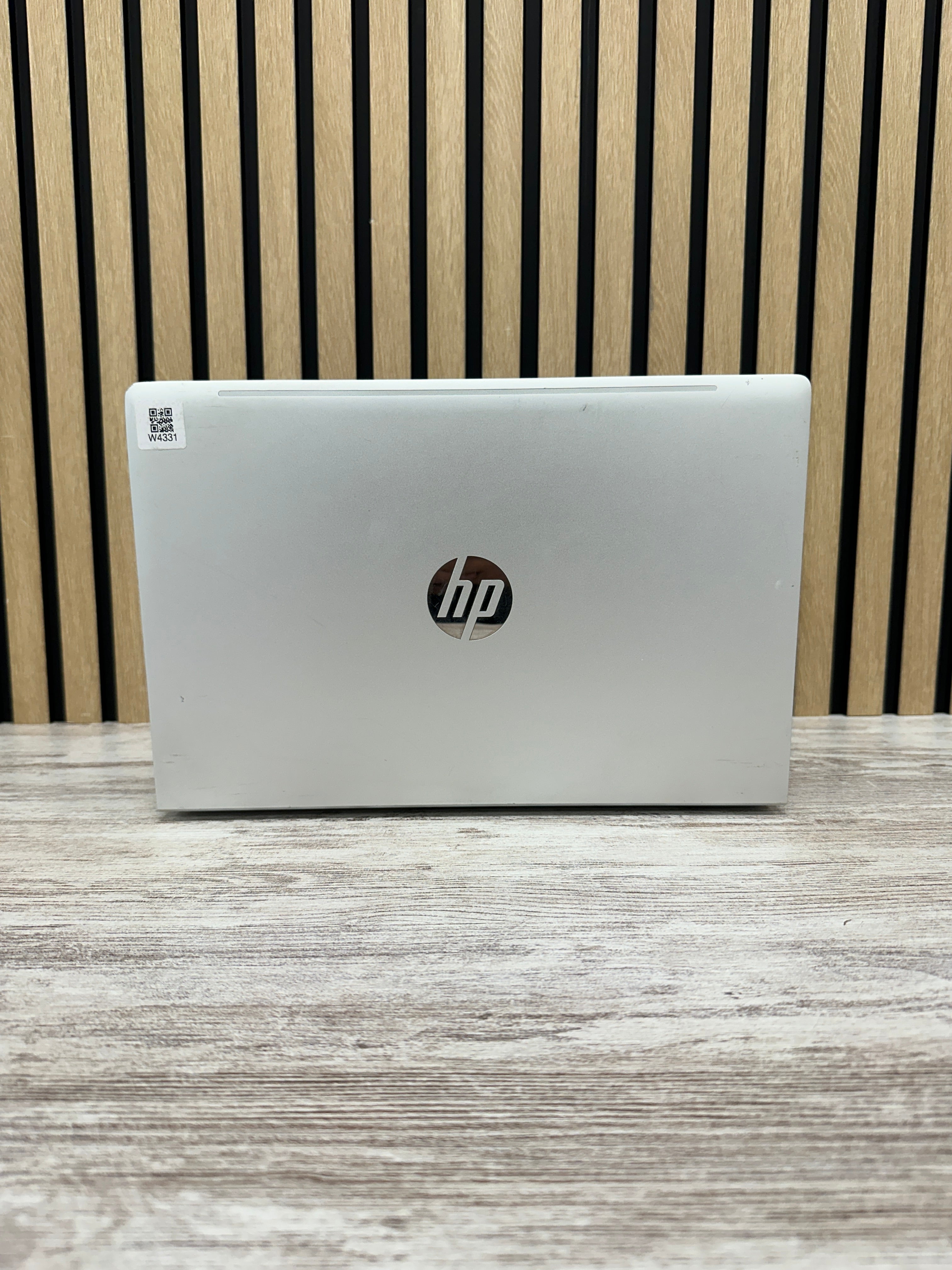 HP PROBOOK 445 (G8) Ryzen 5 5600U 2.3GHz (Total: 6 núcleos) 32GB 256GB SSD 14"