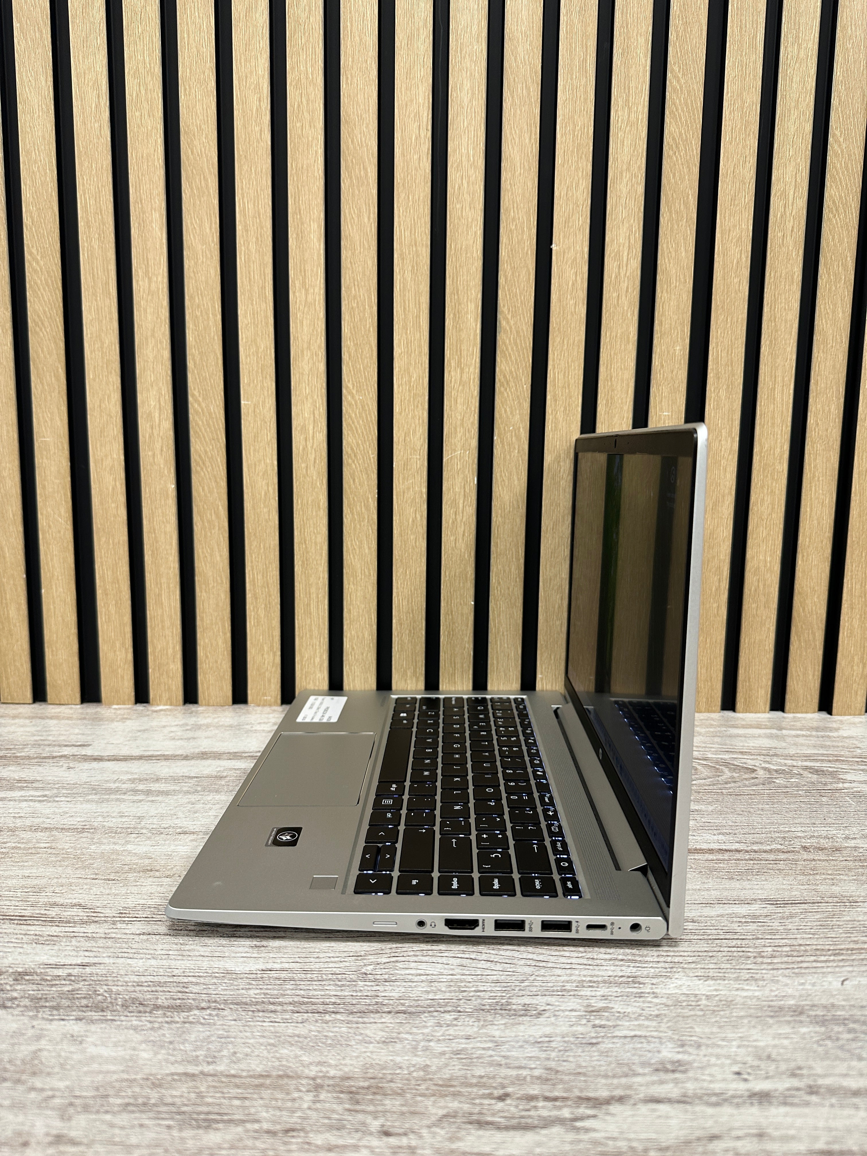 HP PROBOOK 445 (G9) Ryzen 5 16GB 512GB SSD 14"