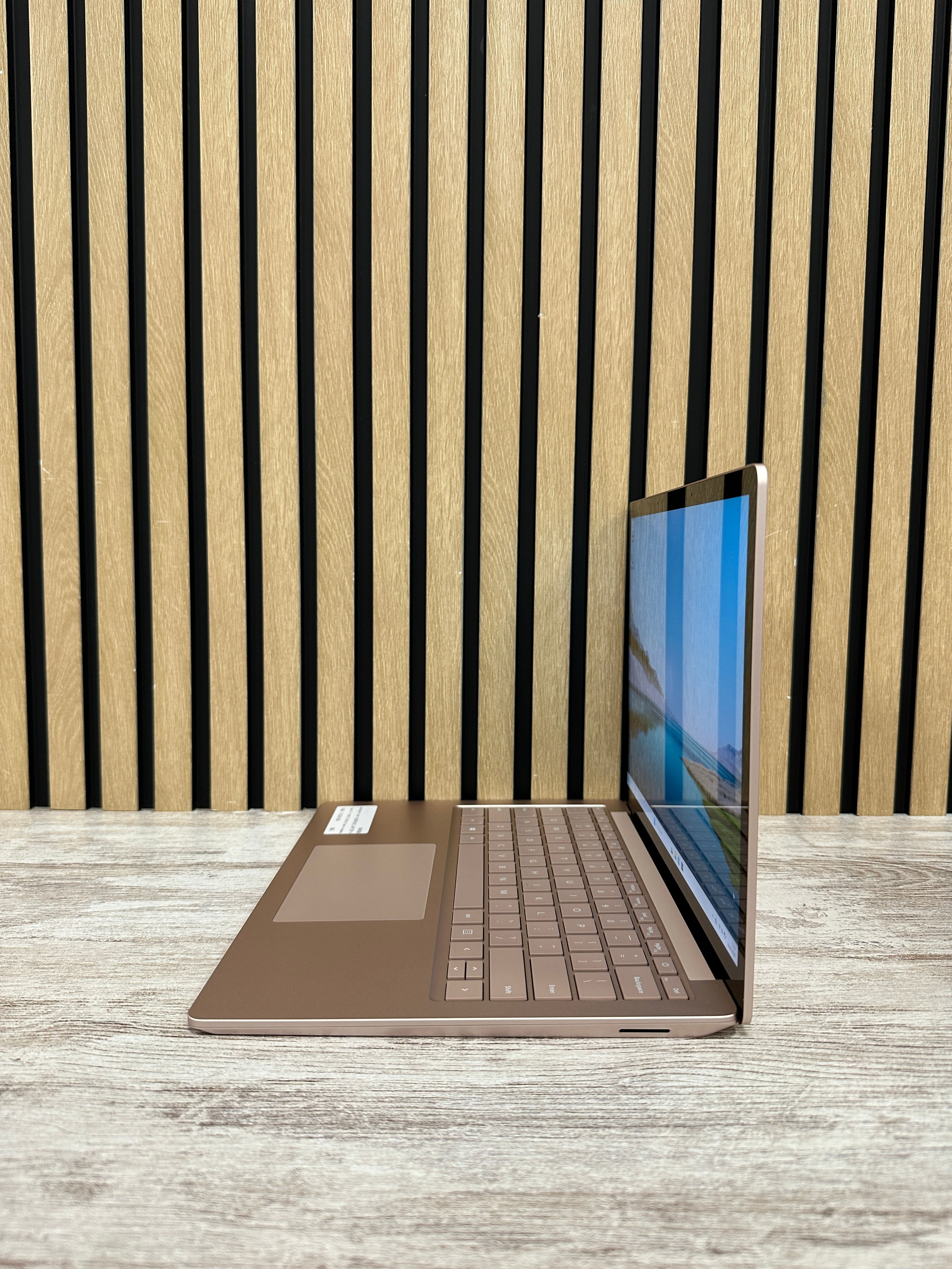 MICROSOFT CORP. SURFACE LAPTOP 4 Core i7 i7-1185G7 3.0GHz (Total: 4 núcleos) 16GB 512GB SSD 13.5"