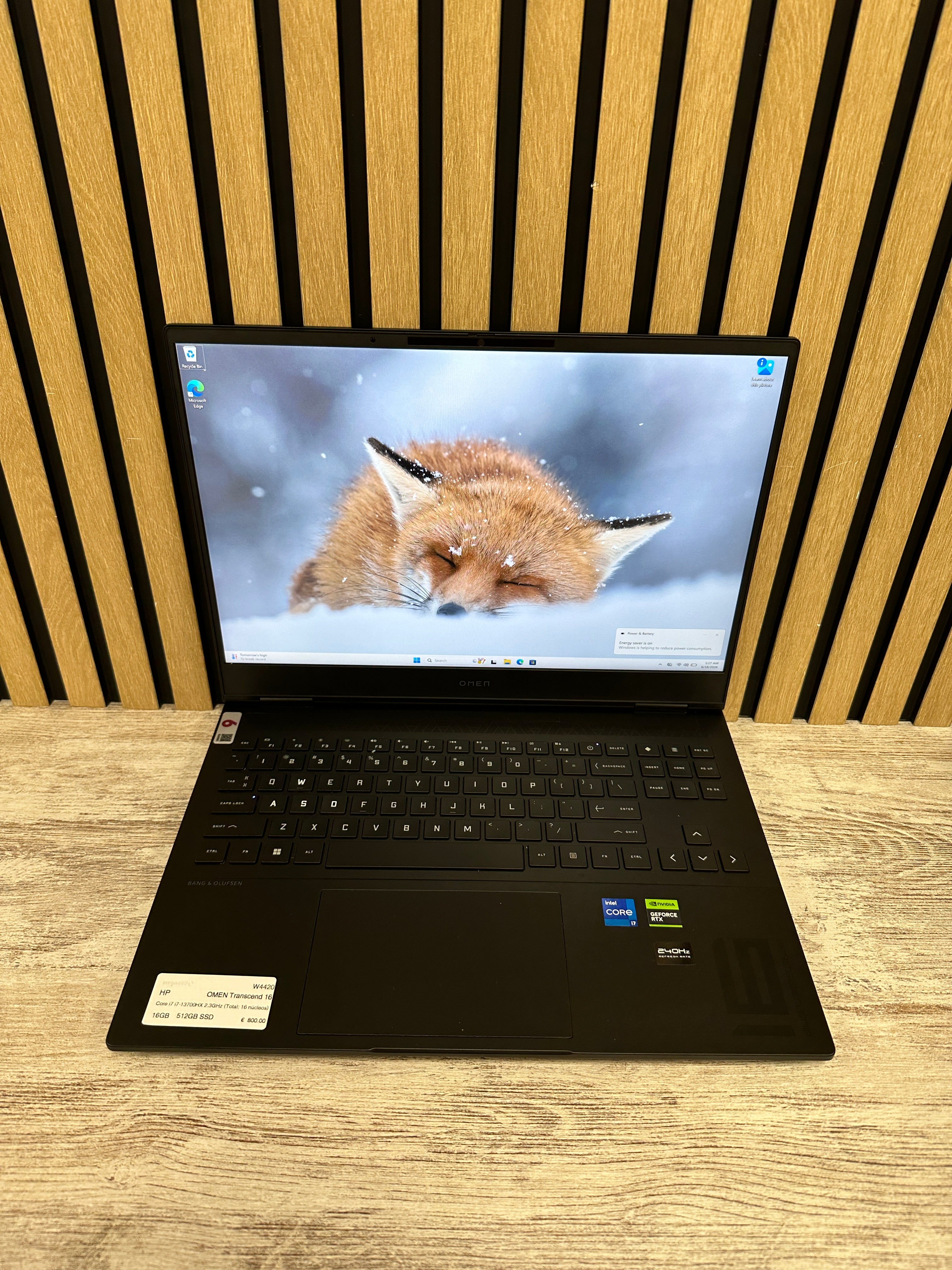 HP OMEN Transcend 16 Core i7 i7-13700HX 2.3GHz (Total: 16 núcleos) 16GB 512GB SSD 16.0"