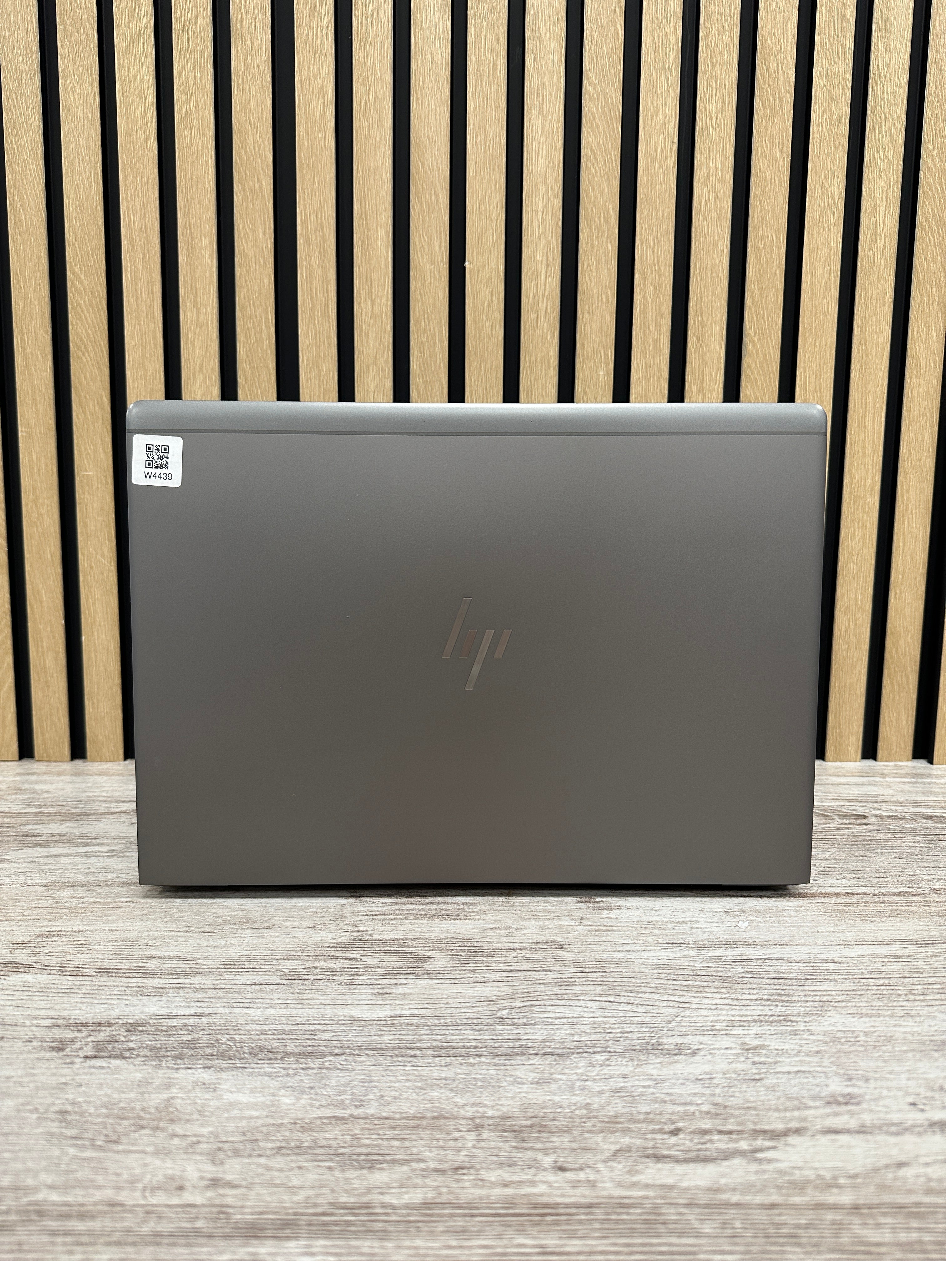 HP Zbook 14u G5 TÁCTIL Core i5 i5-8250U 1.7GHz (Total: 4 núcleos) 16GB 512GB SSD