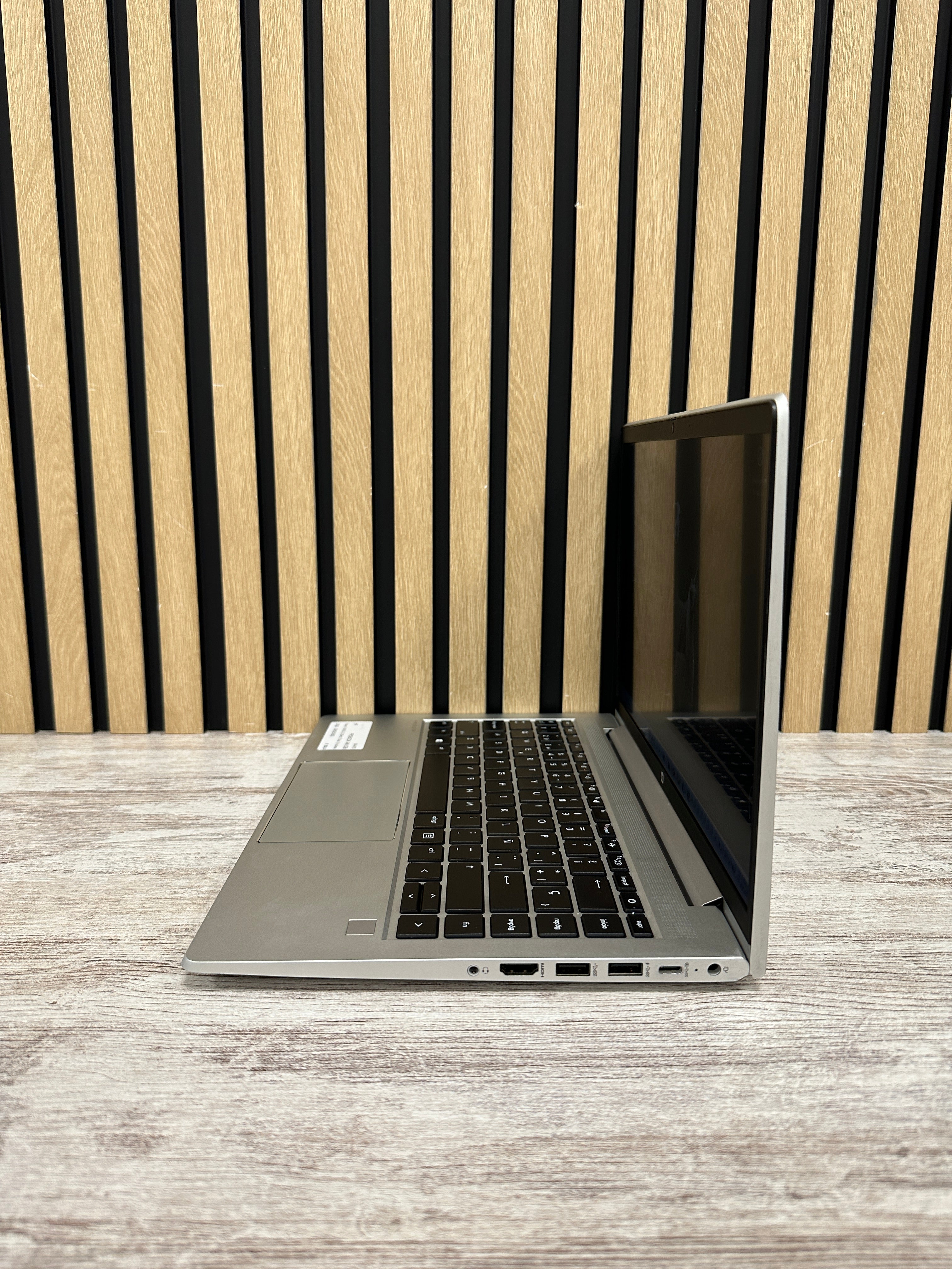 HP PROBOOK 445 (G8) Ryzen 5 32GB 256GB SSD 14"