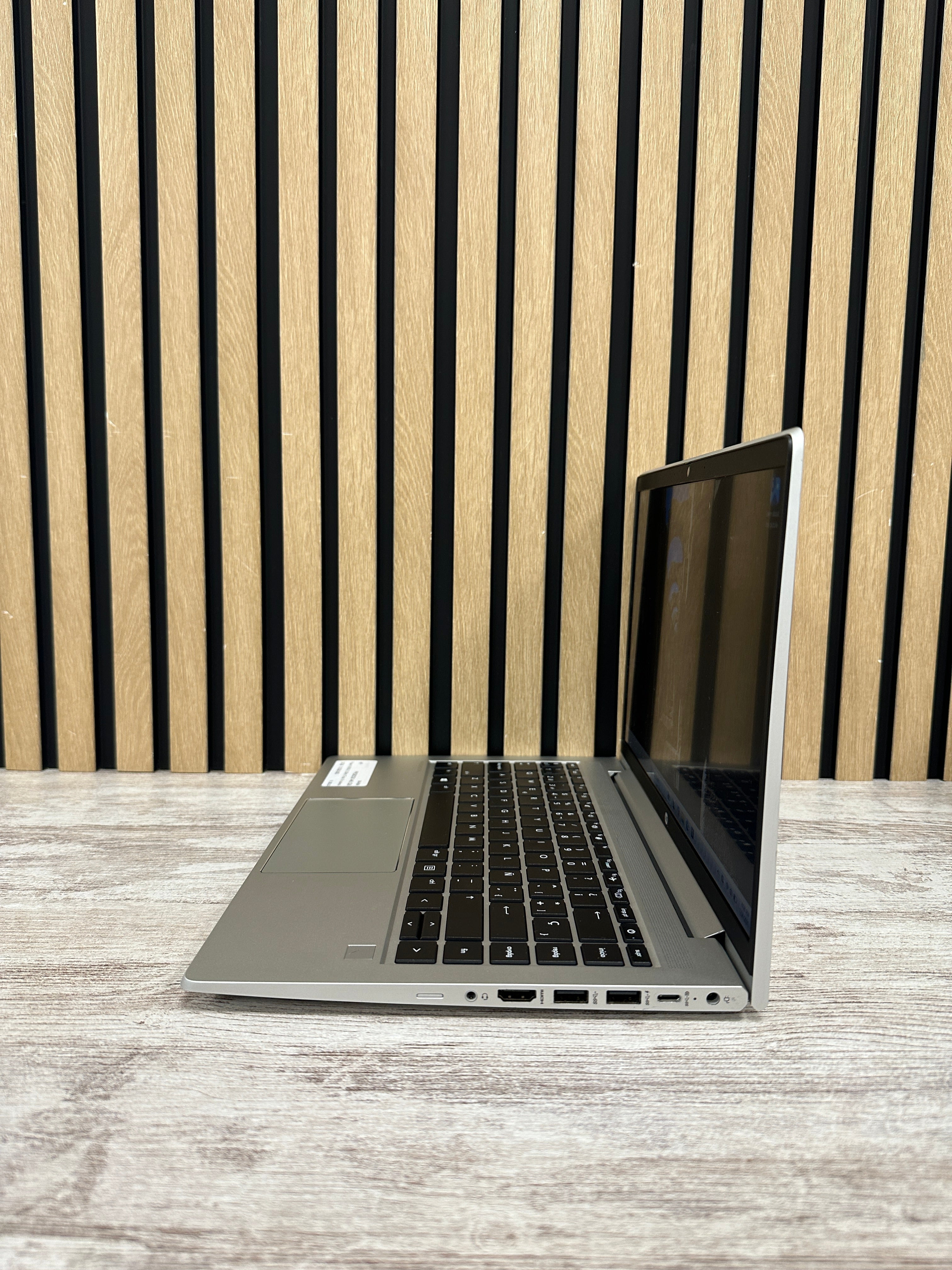 HP PROBOOK 445 (G9) Ryzen 5 32GB 512GB SSD 14"