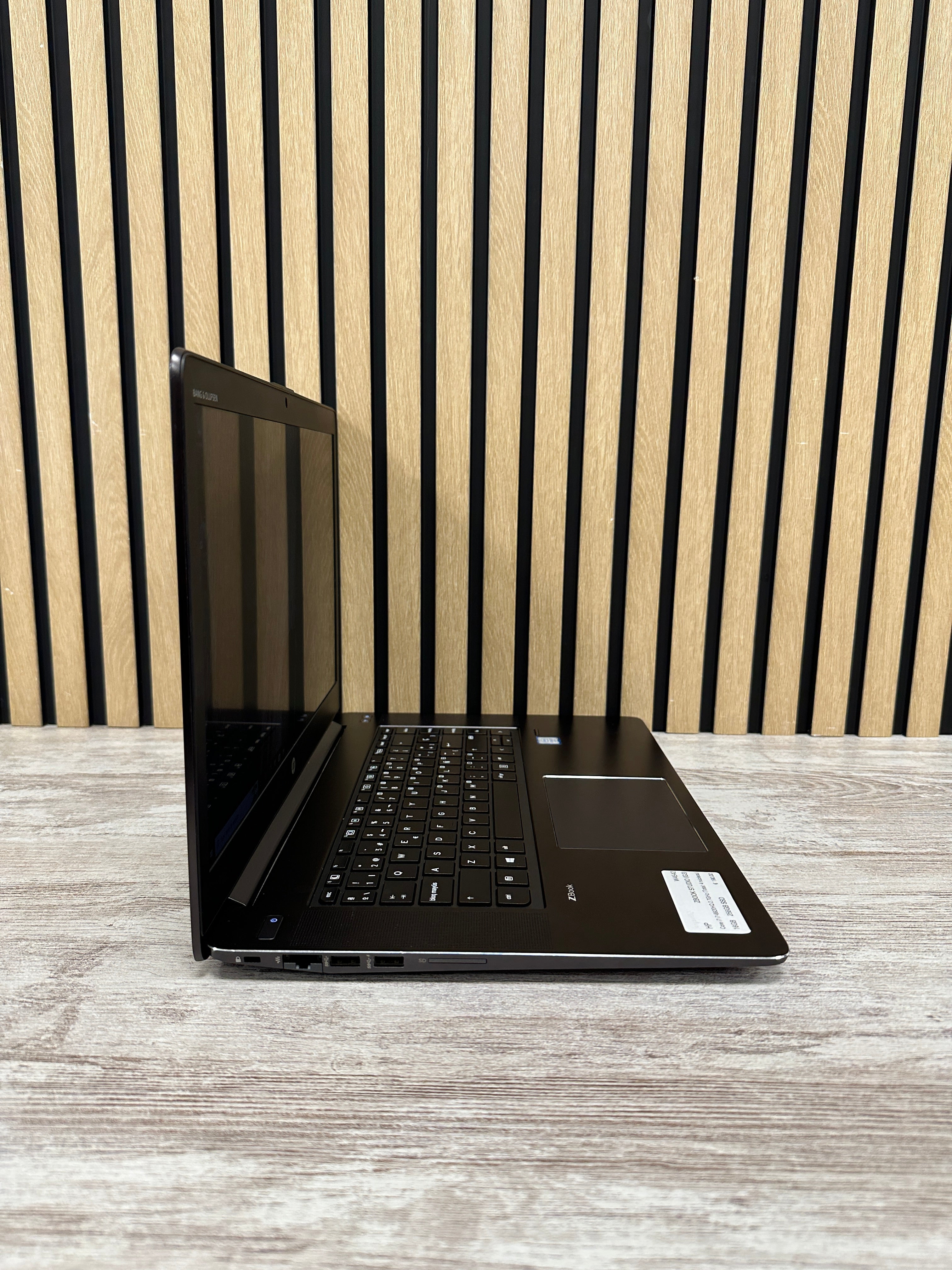 HP ZBOOK STUDIO (G3) i7 16GB 256GB SSD 15.6"