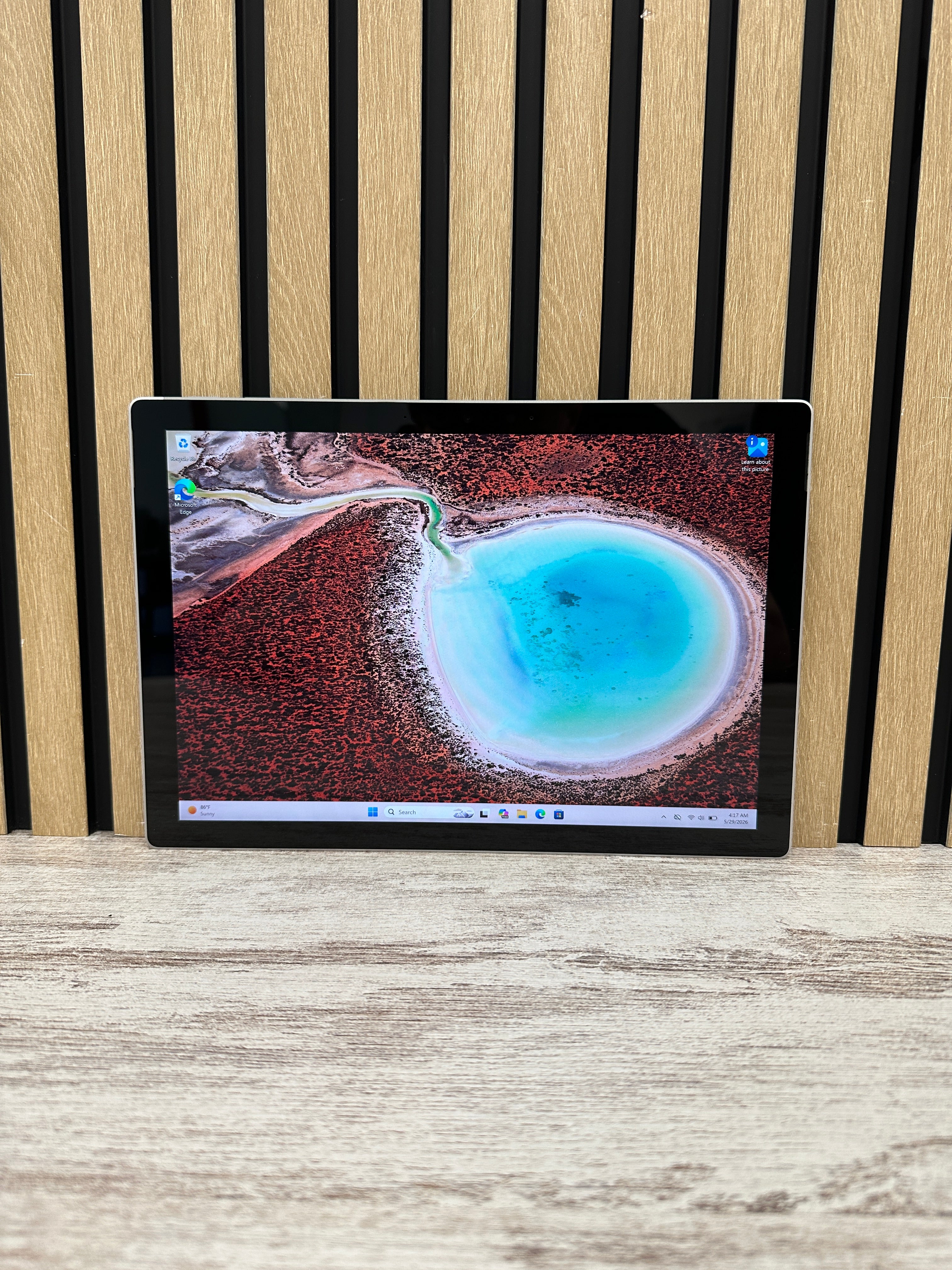 MICROSOFT SURFACE PRO 7 Core i7 i7-1065G7 1.3GHz (Total: 4 cores) 16GB 256GB SSD 12.3"