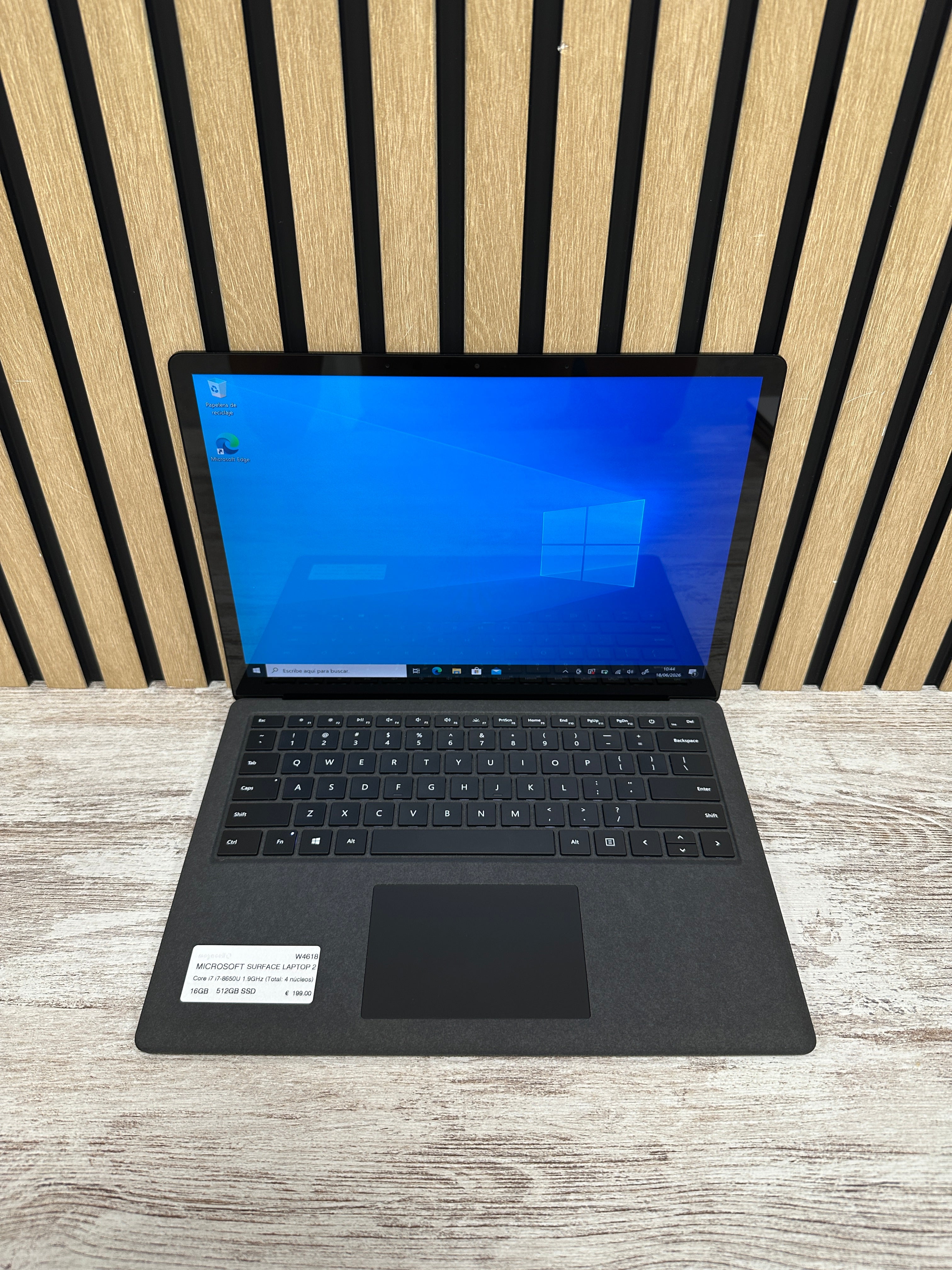 MICROSOFT SURFACE LAPTOP 2 Core i7 i7-8650U 1.9GHz (Total: 4 núcleos) 16GB 512GB SSD 13.5"