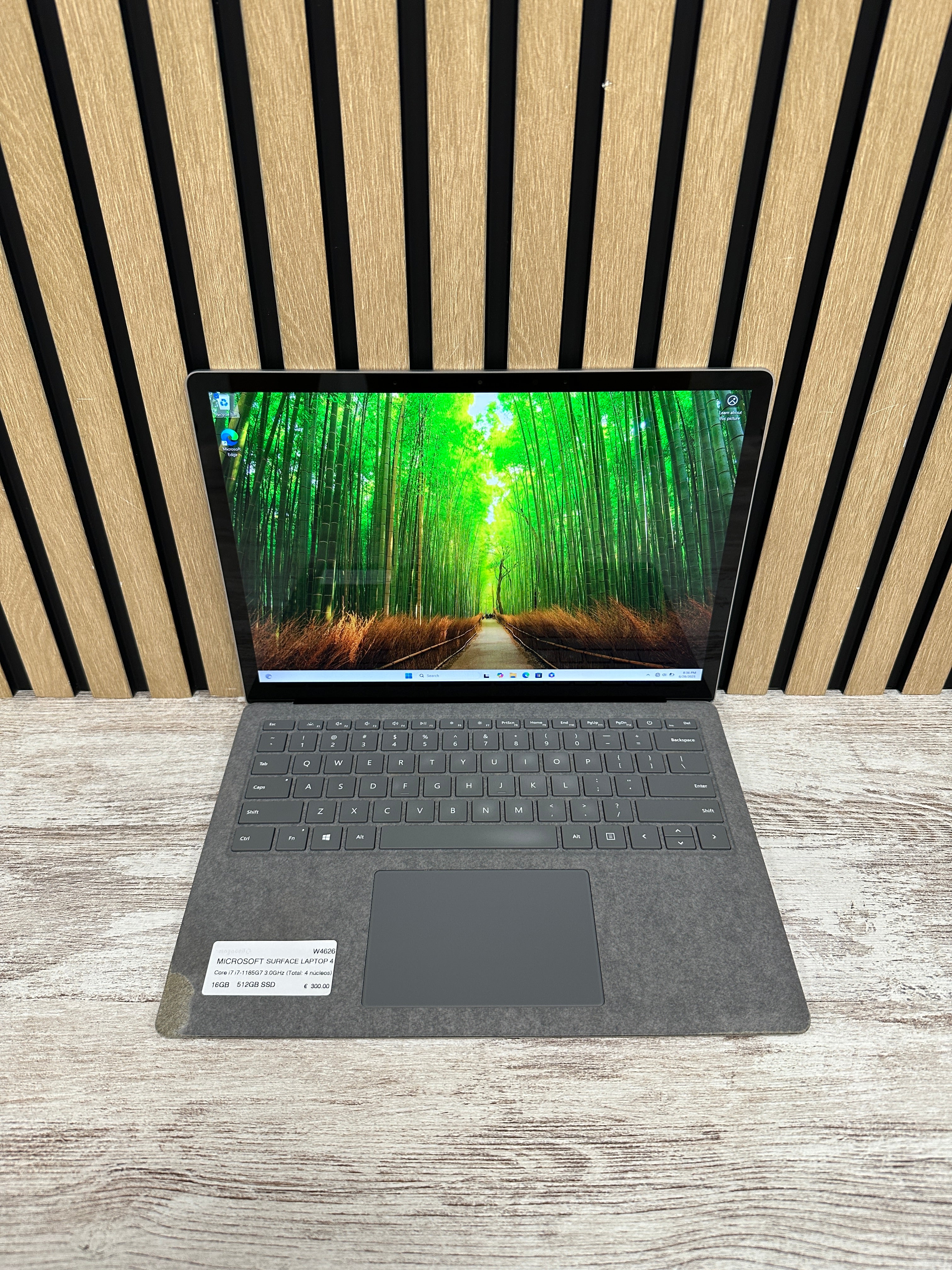 Surface Laptop 4／Core i7・16GB／ペンおまけ MICROSOFT SURFACE LAPTOP 4 Core i7 i7-1185G7 3.0GHz (Total: 4 núcleos)