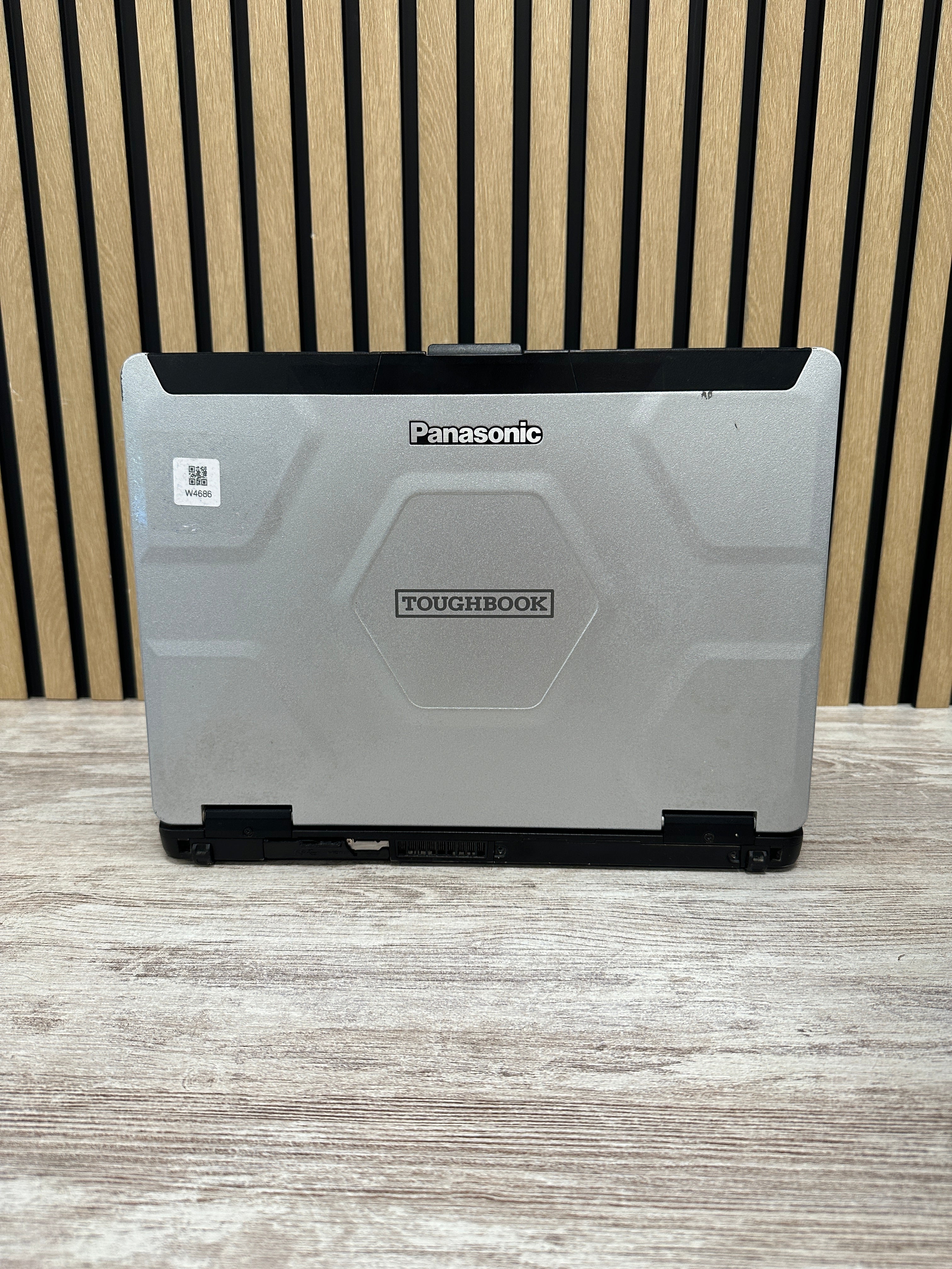 PANASONIC TOUGHBOOK CF-54 i5 8GB 256GB SSD 14"