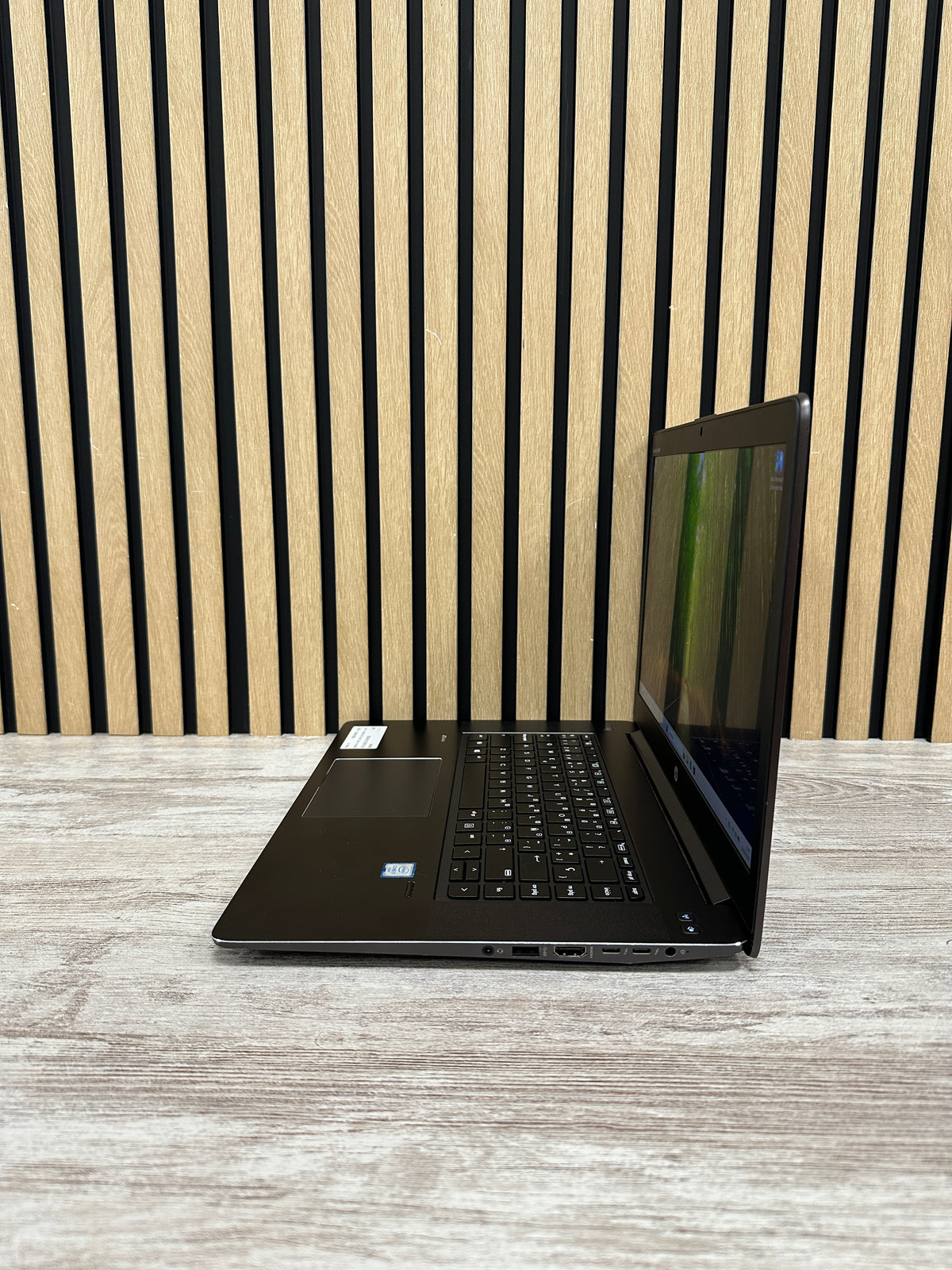 HP ZBOOK STUDIO (G3) i7 16GB 256GB SSD 15.6"