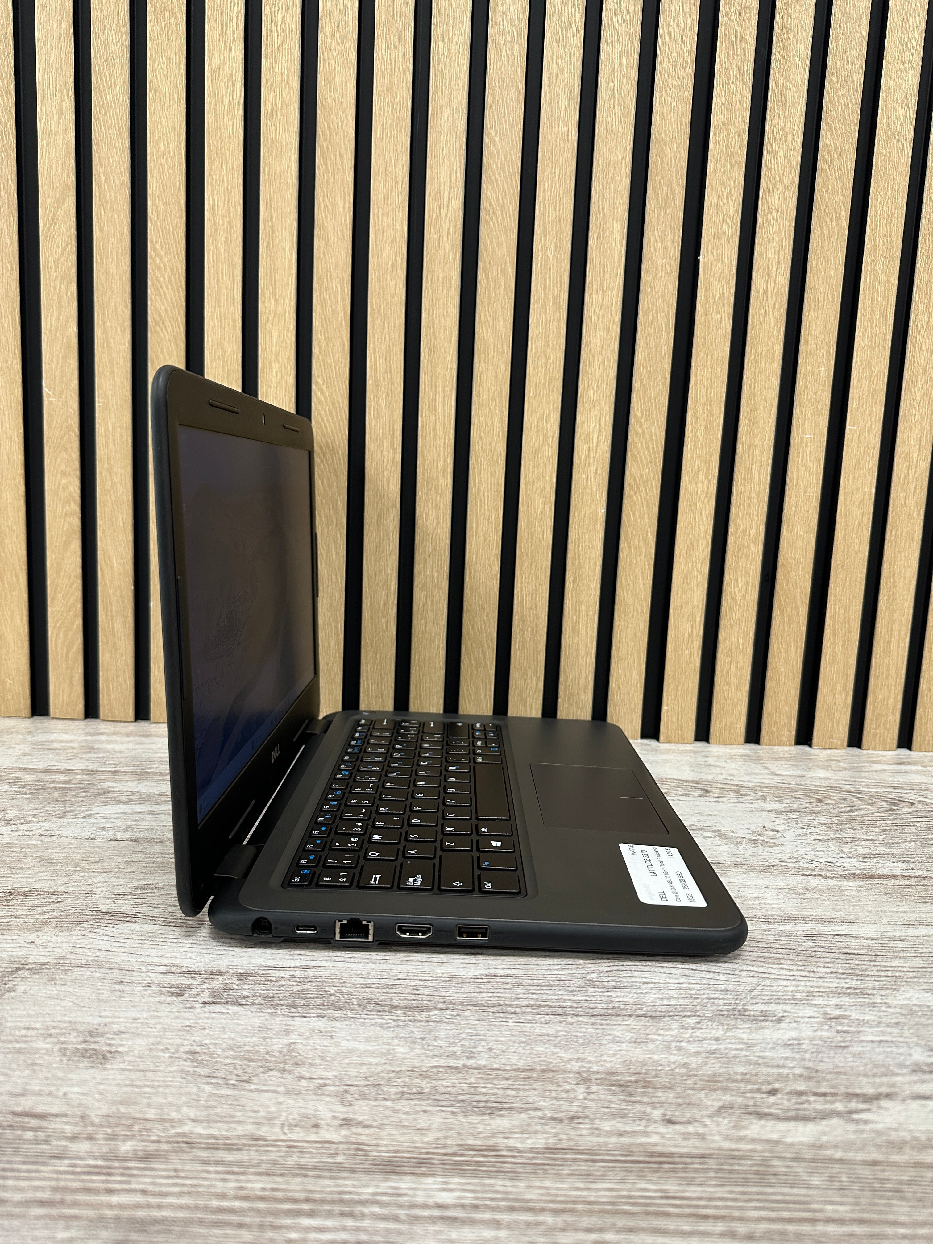 DELL LATITUDE 3310 i3 16GB 256GB SSD 13.3"