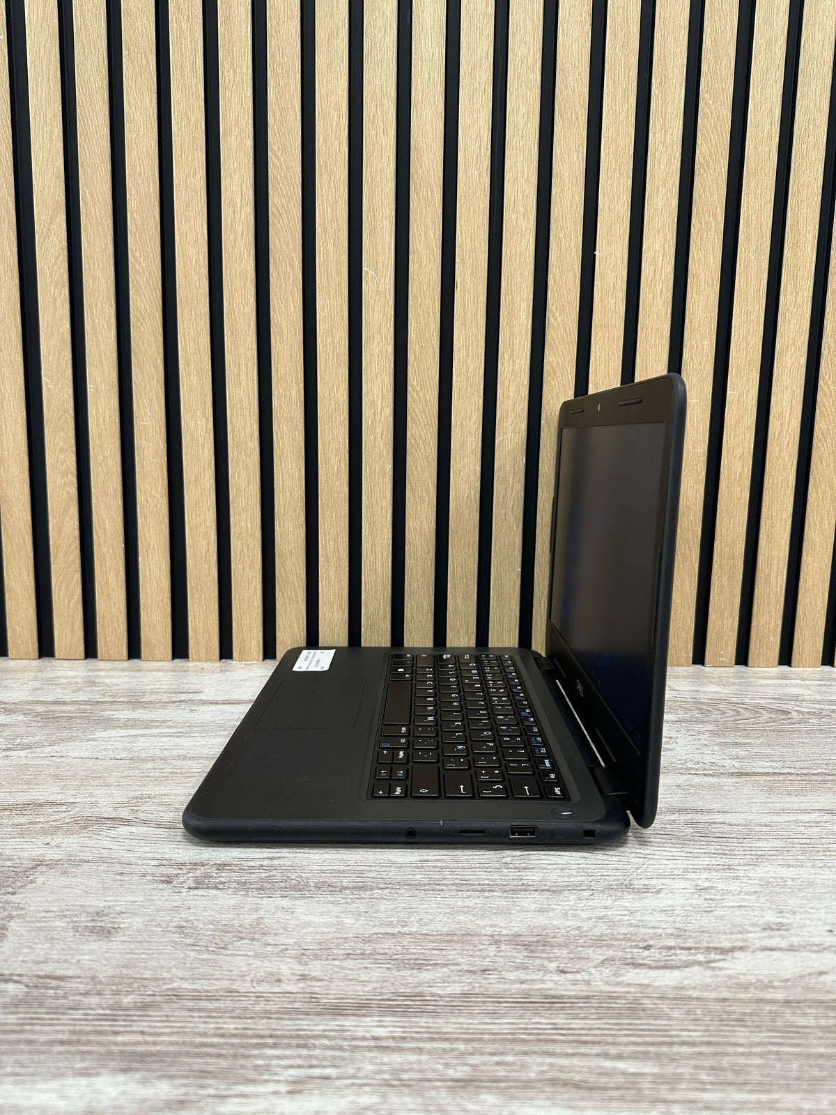 DELL LATITUDE 3310 i3 16GB 256GB SSD 13.3"