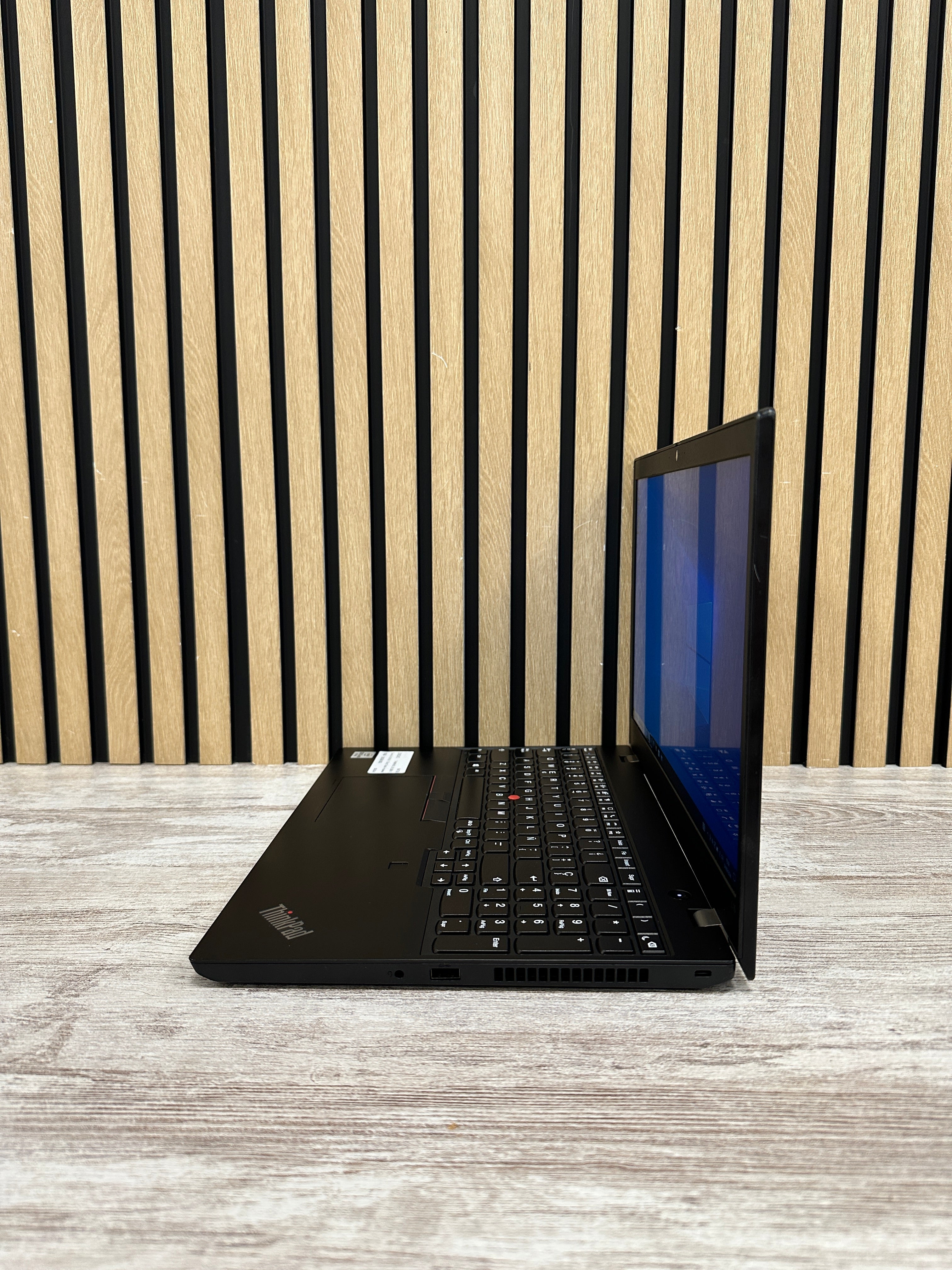 LENOVO THINKPAD L15 (GEN 1) i5 16GB 500GB SSD 15.6"