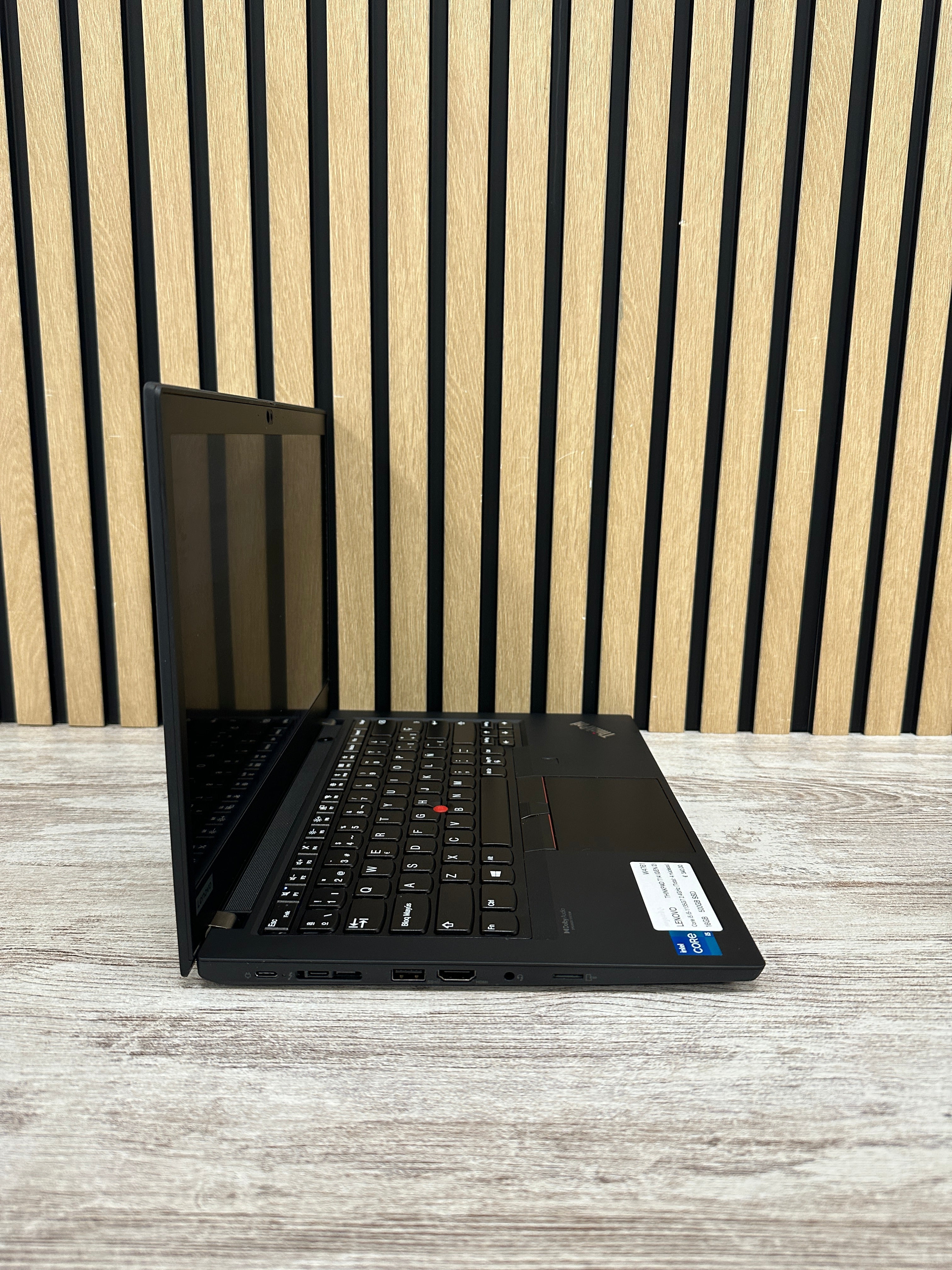 LENOVO THINKPAD T14 (GEN 2) i5 16GB 512GB SSD 14"