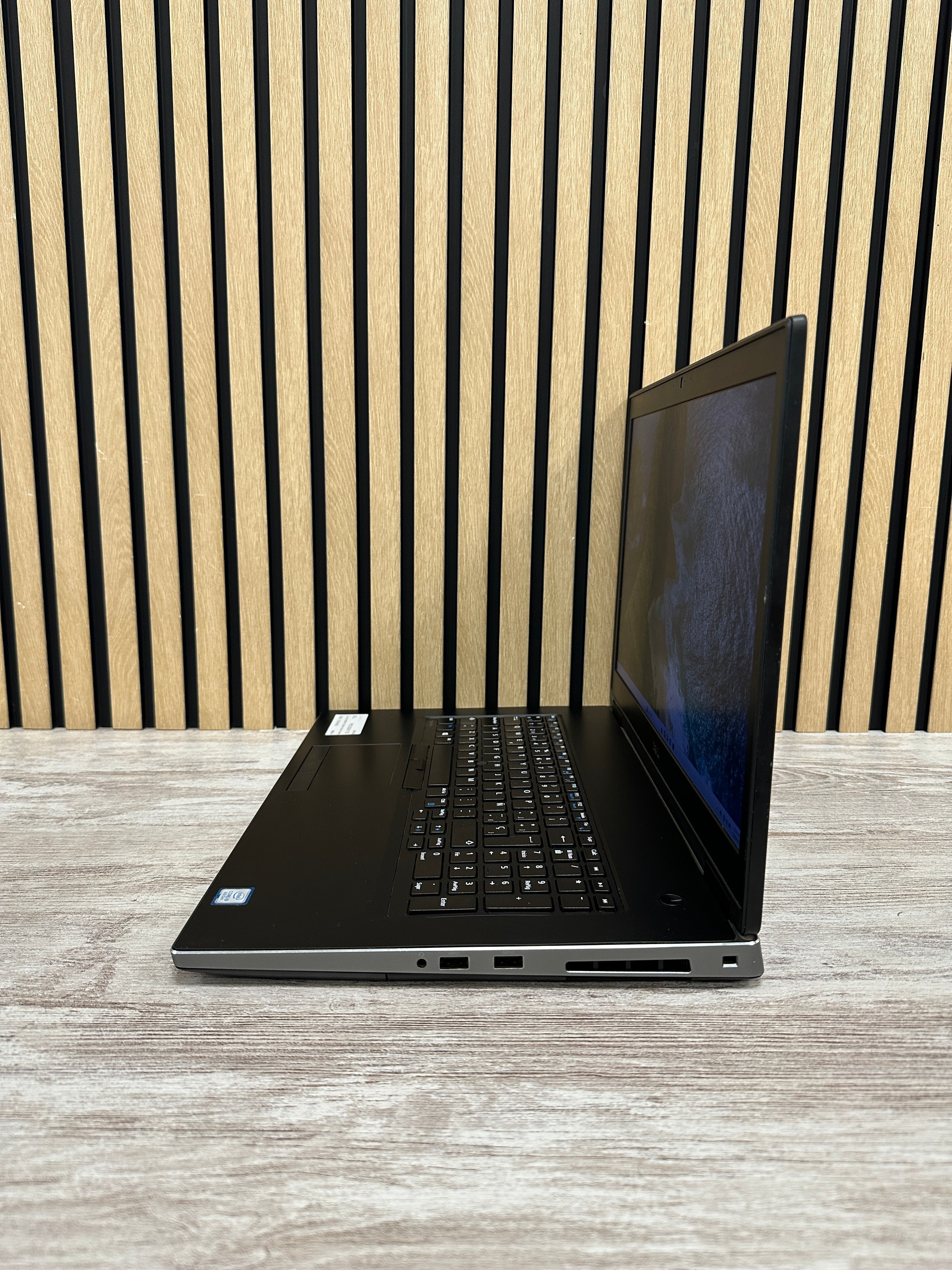 DELL PRECISION 7730 i9 32GB 512GB SSD 17.3"