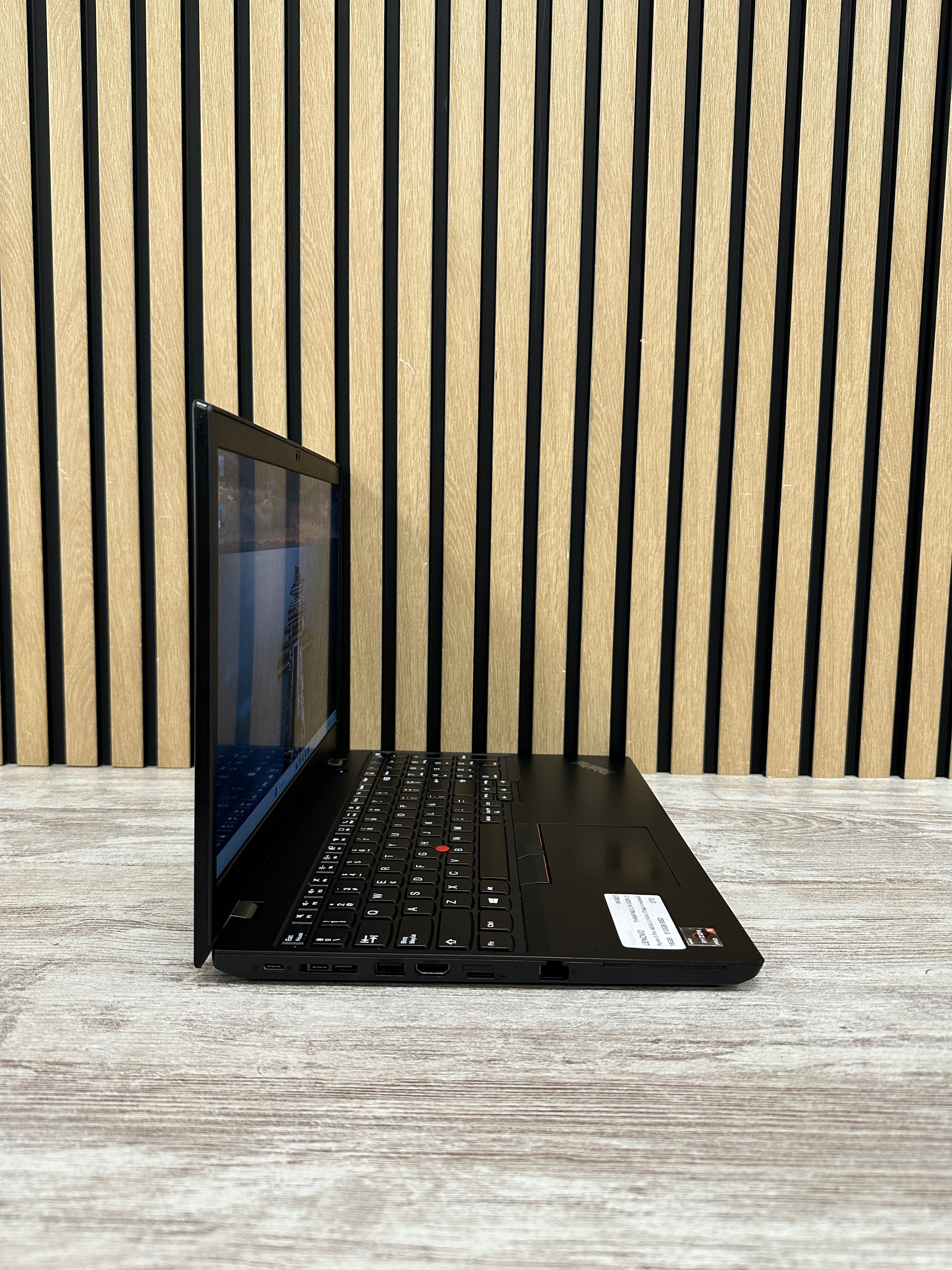 LENOVO THINKPAD L15 (GEN 1) Ryzen 5 16GB 512GB SSD 15.6"