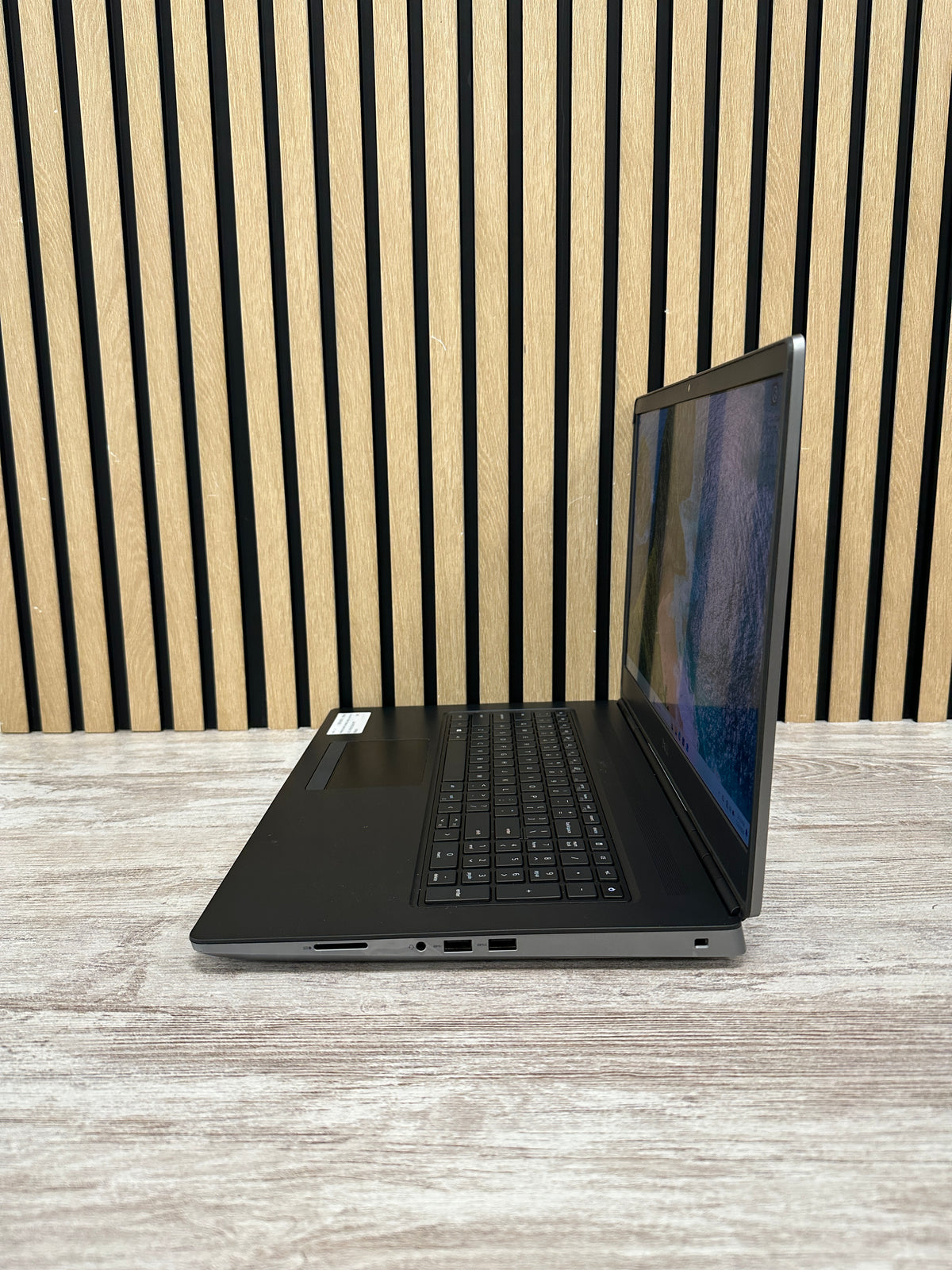 DELL PRECISION 7760 i9 64GB 512GB SSD 17.3"