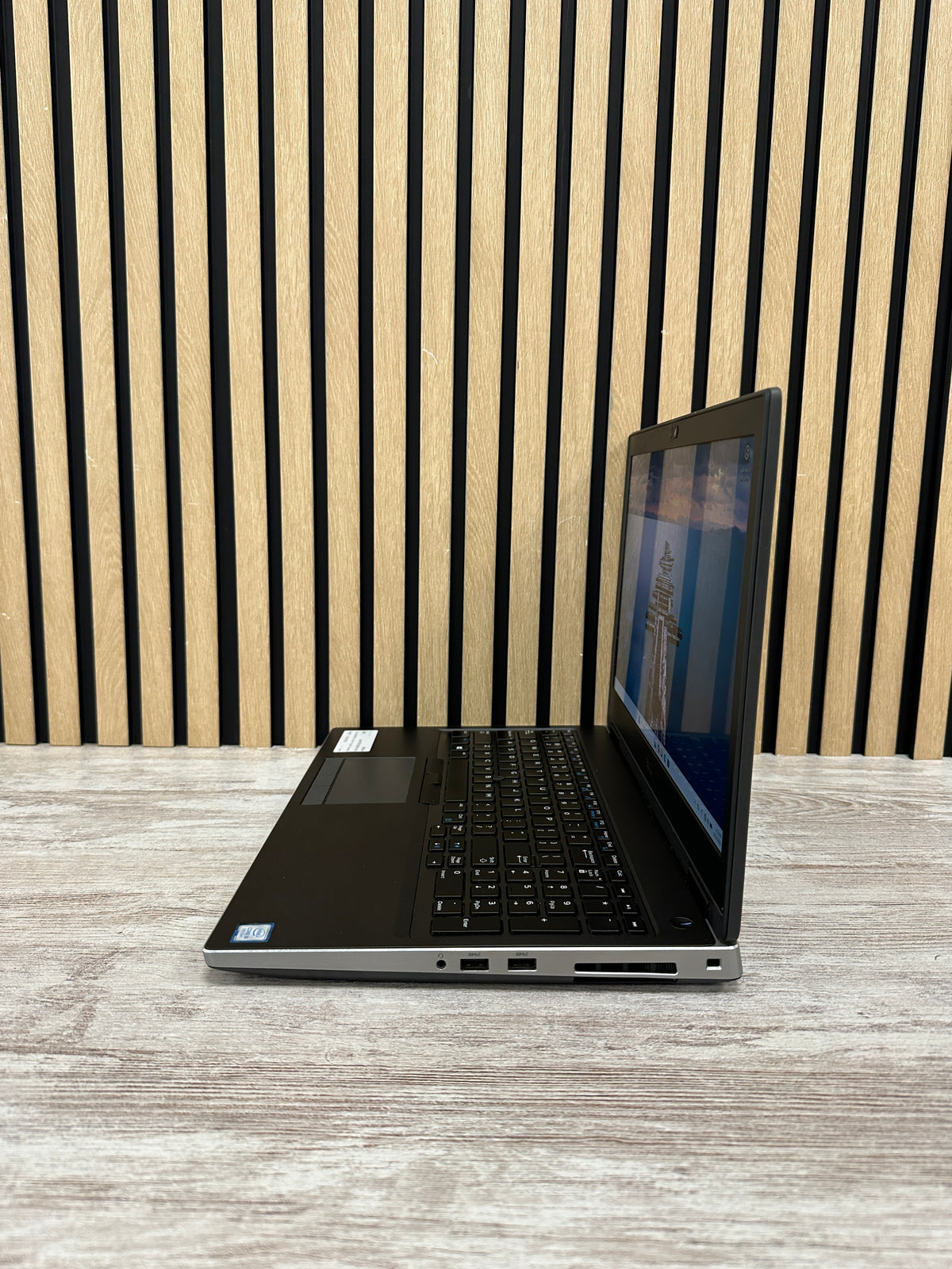 DELL PRECISION 7540 i9 64GB 512GB SSD 15.6"