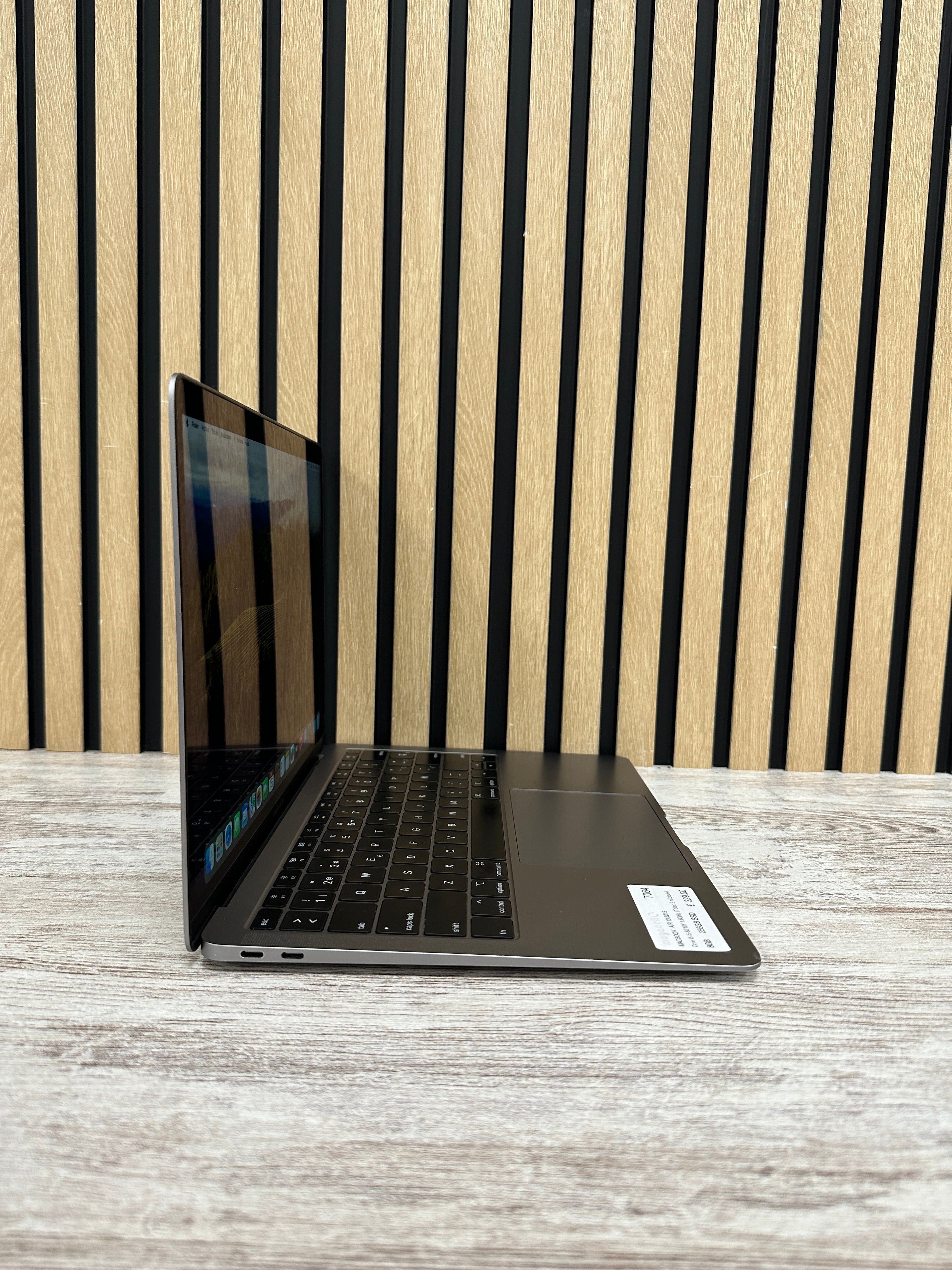MacBook AIR 13 2019 Core i5 8GB 256GB SSD