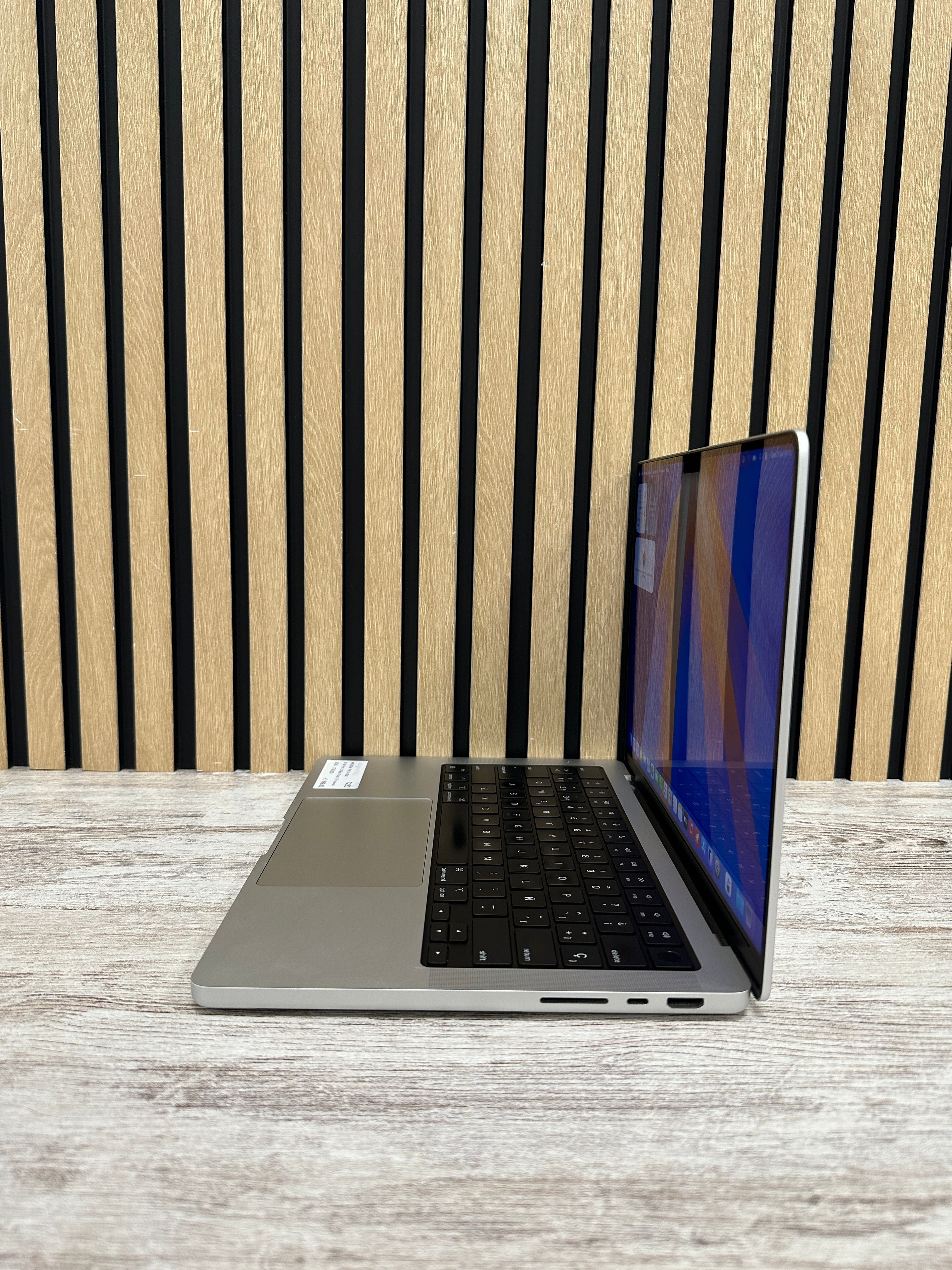 MacBook Pro 14 2021 M1 Pro 32GB 1TB SSD