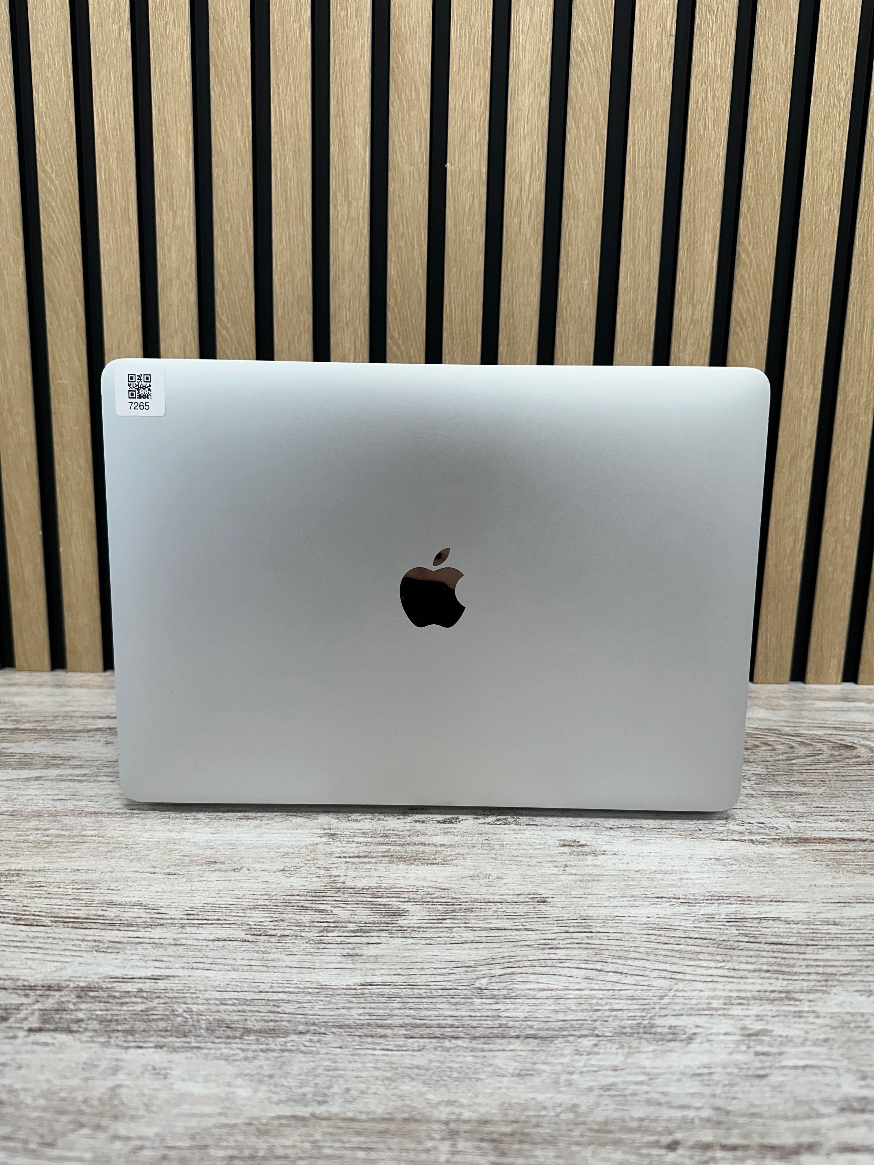 AIR 13 2020 Core i3 i3-1000NG4 1.1GHz (Total: 2 núcleos) 8GB 256GB SSD
