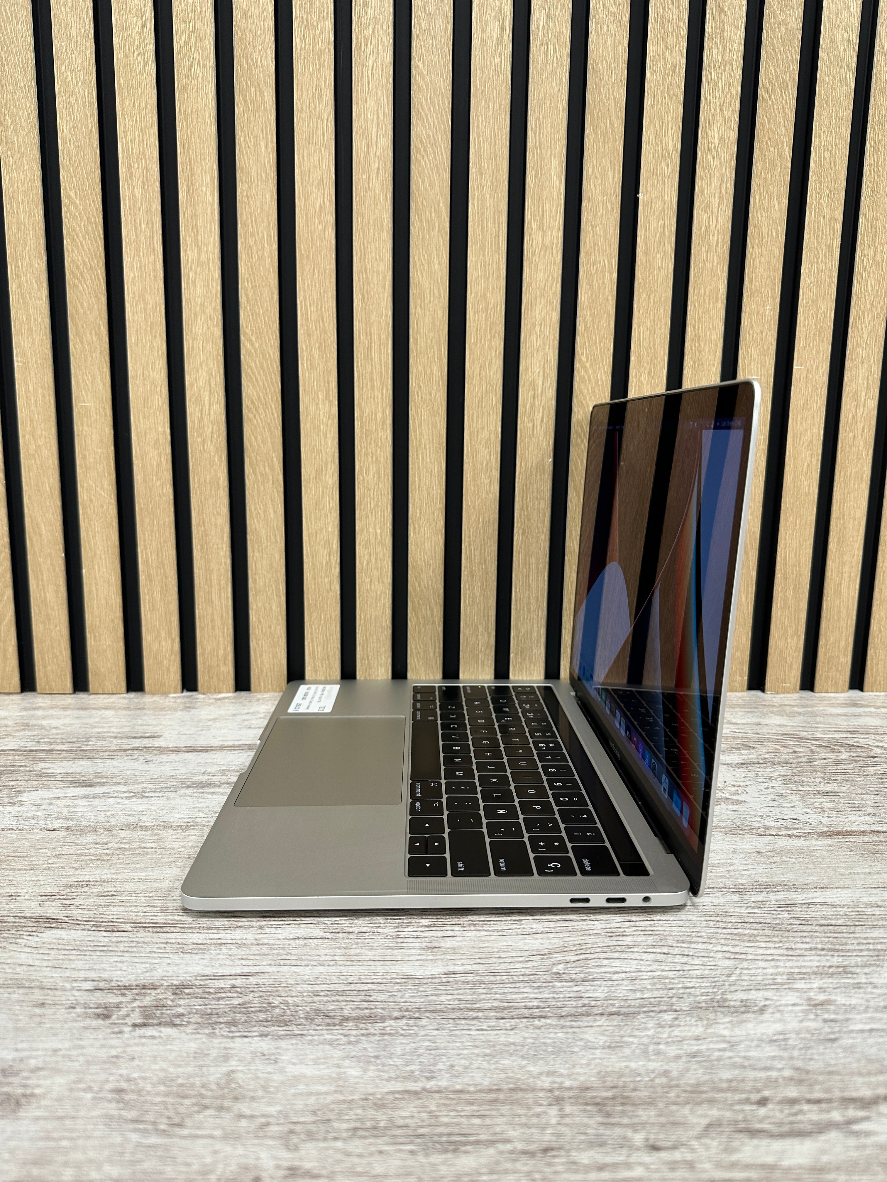 MacBook Pro 13" 2017 TB i5 16GB 500GB SSD - Moyacell