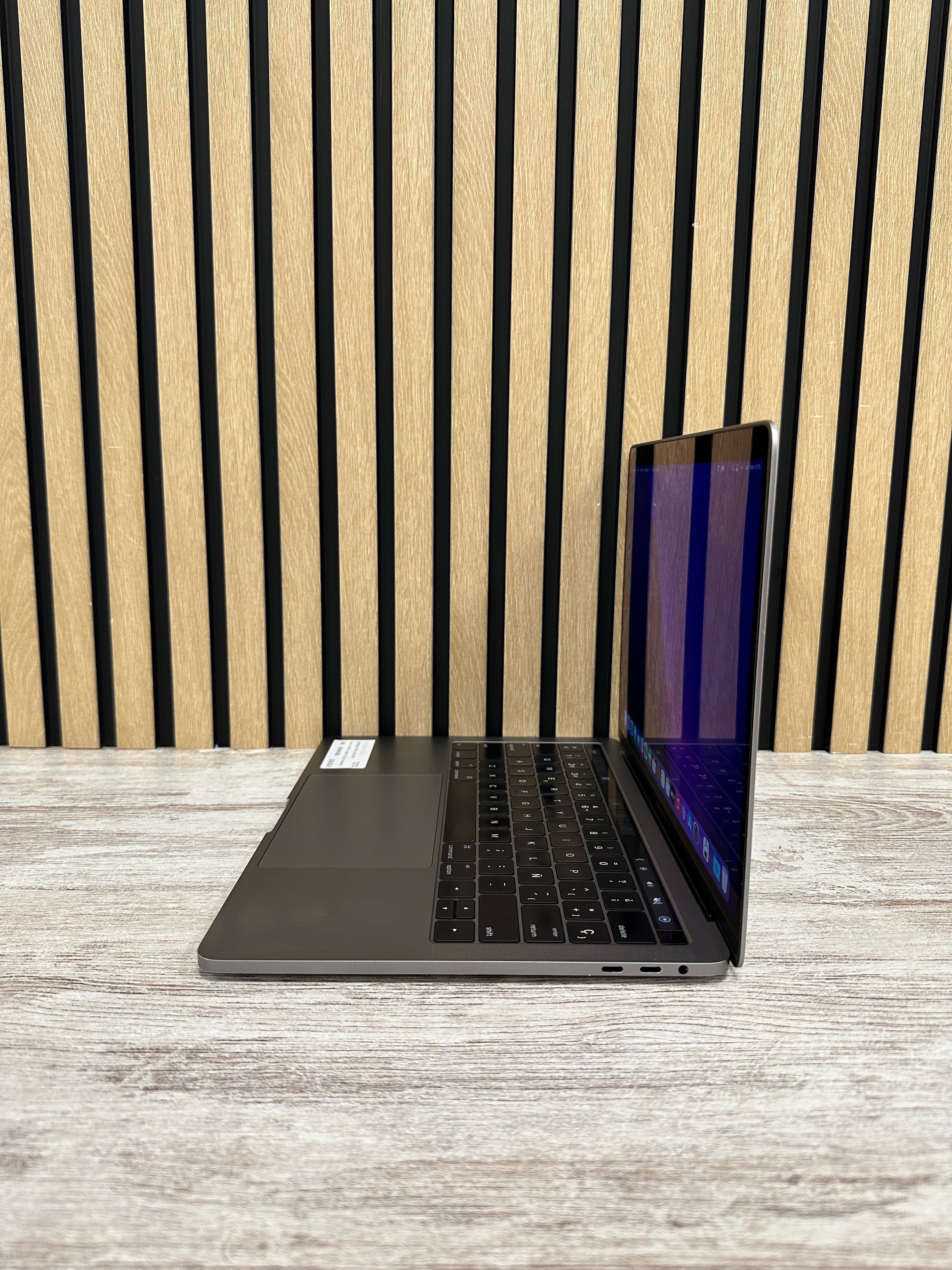 MacBook Pro 13" 2016 TB i5 8GB 256GB SSD - Moyacell