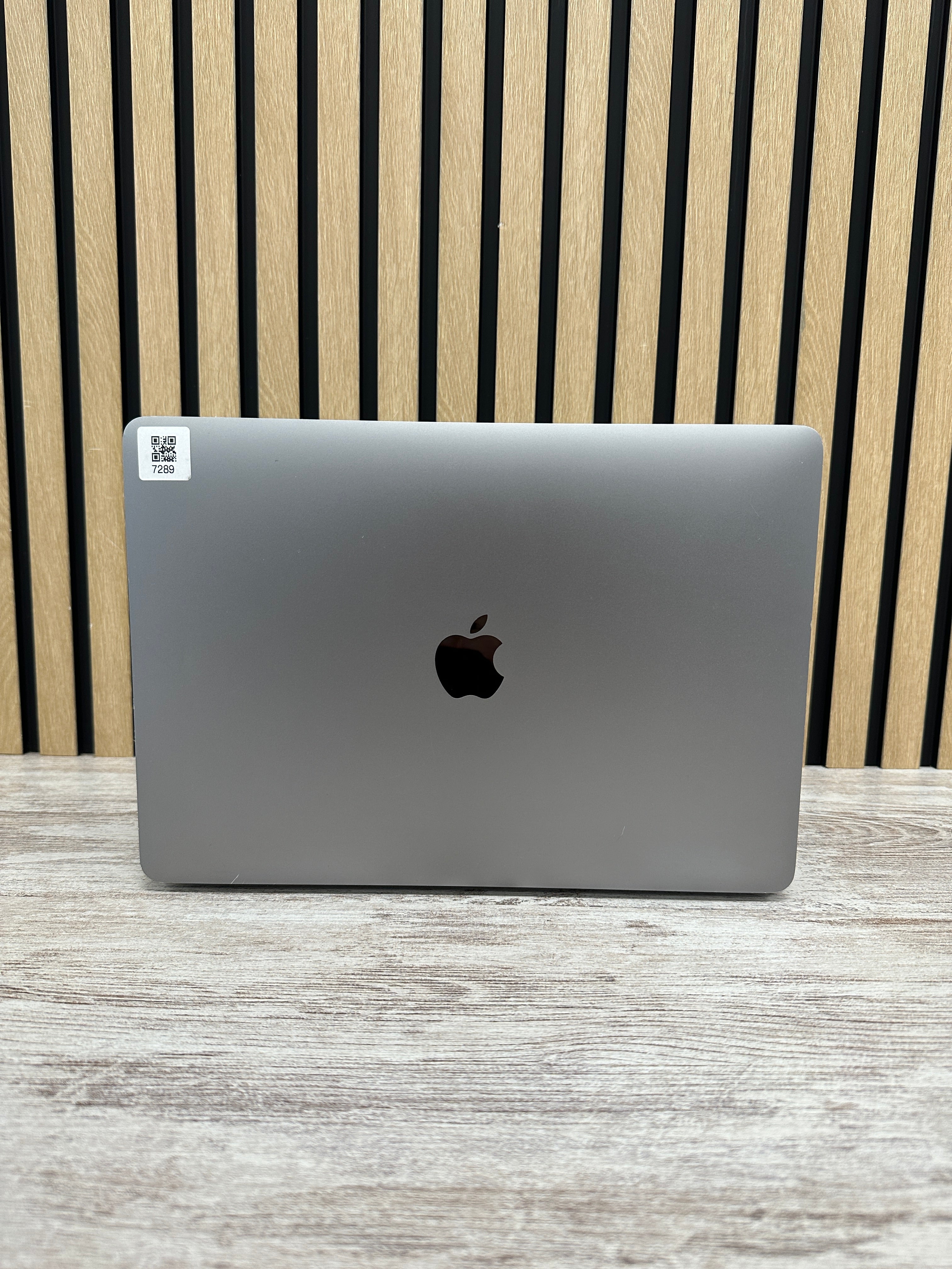 PRO 13 2020 TB Core i7 i7-1068NG7 2.3GHz (Total: 4 núcleos) 16GB 500GB SSD