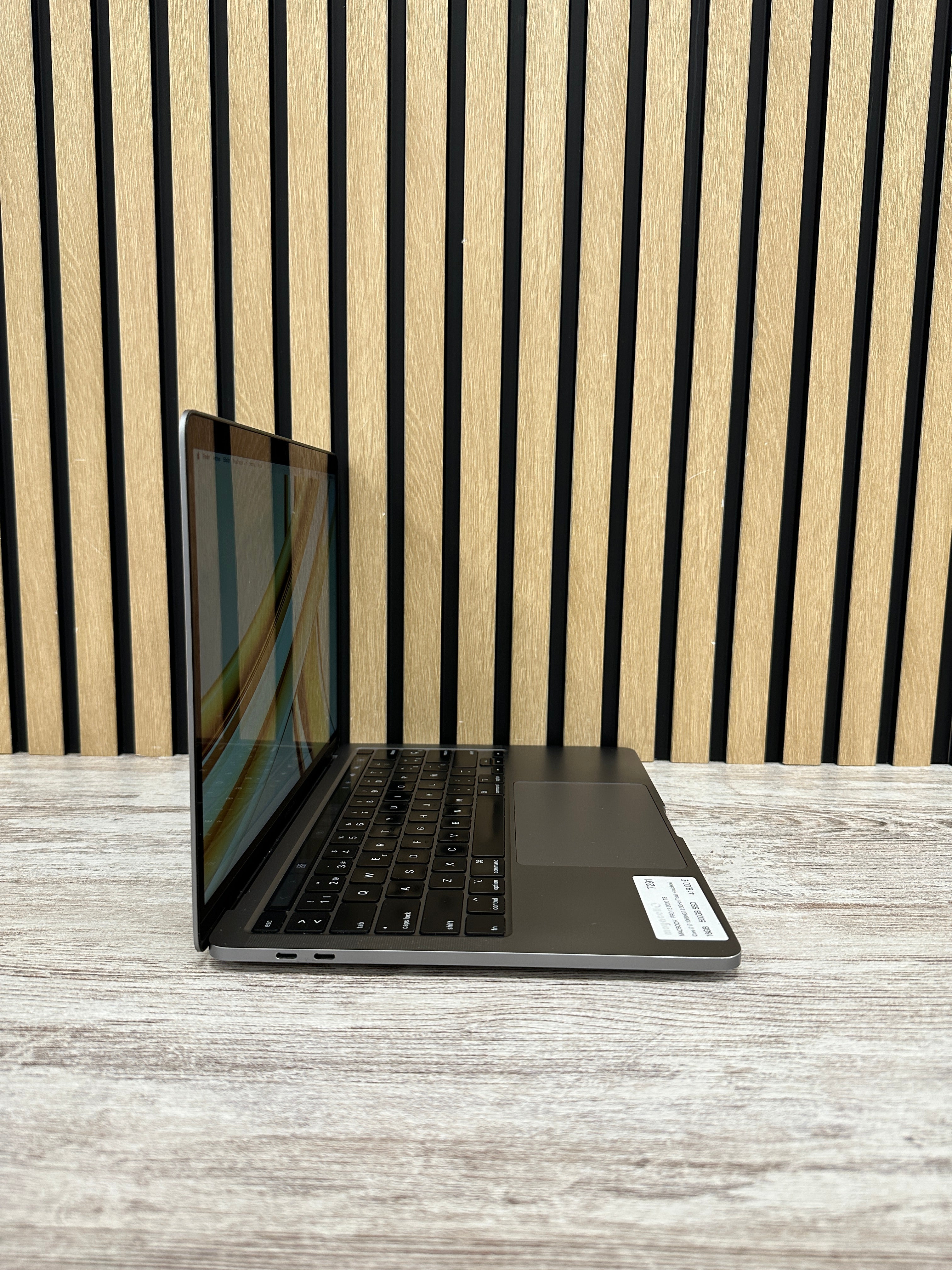 PRO 13 2020 TB Core i7 i7-1068NG7 2.3GHz (Total: 4 núcleos) 16GB 500GB SSD