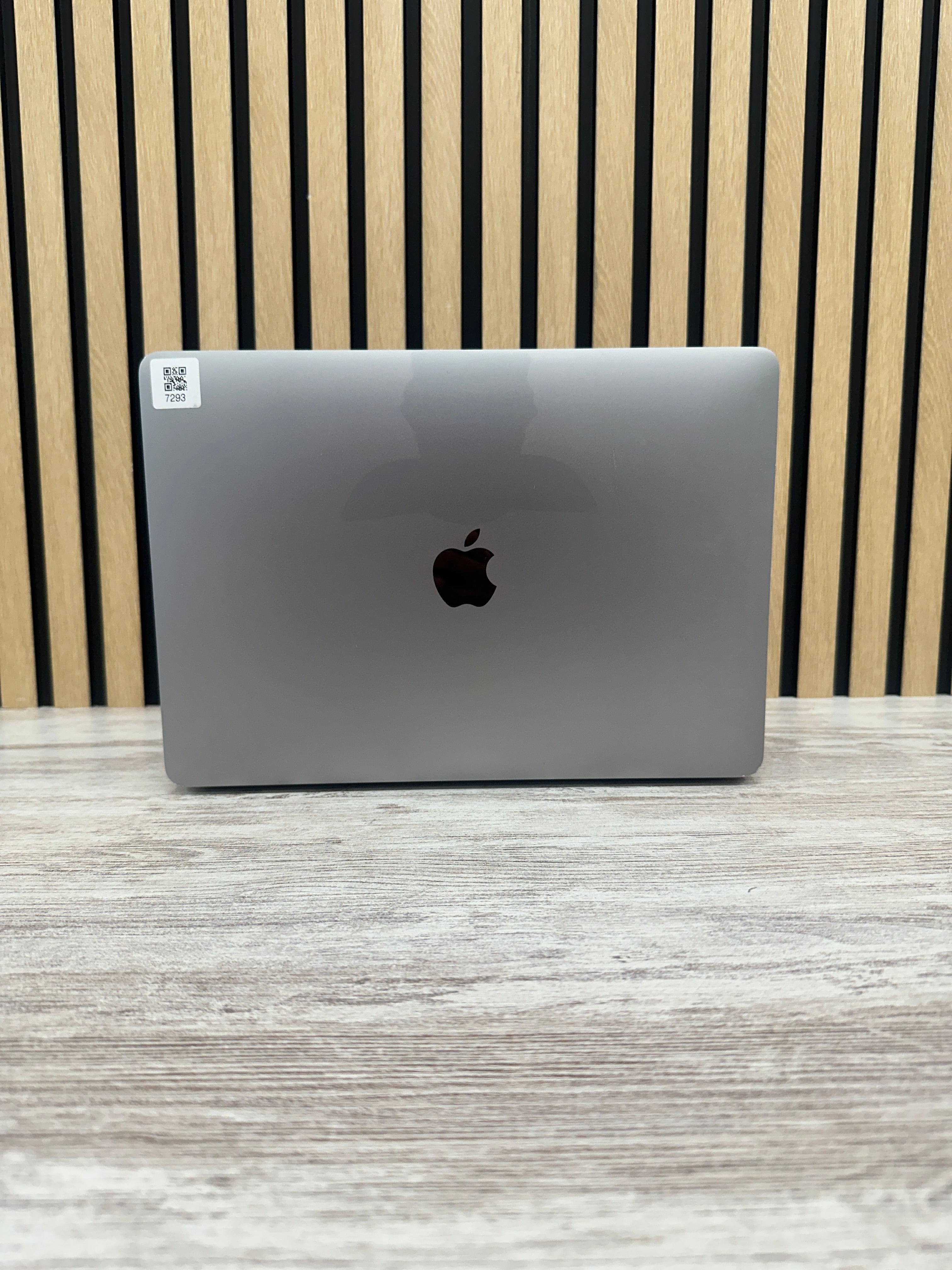 PRO 13 2020 TB Core i5 i5-1038NG7 2.0GHz (Total: 4 núcleos) 16GB 500GB SSD