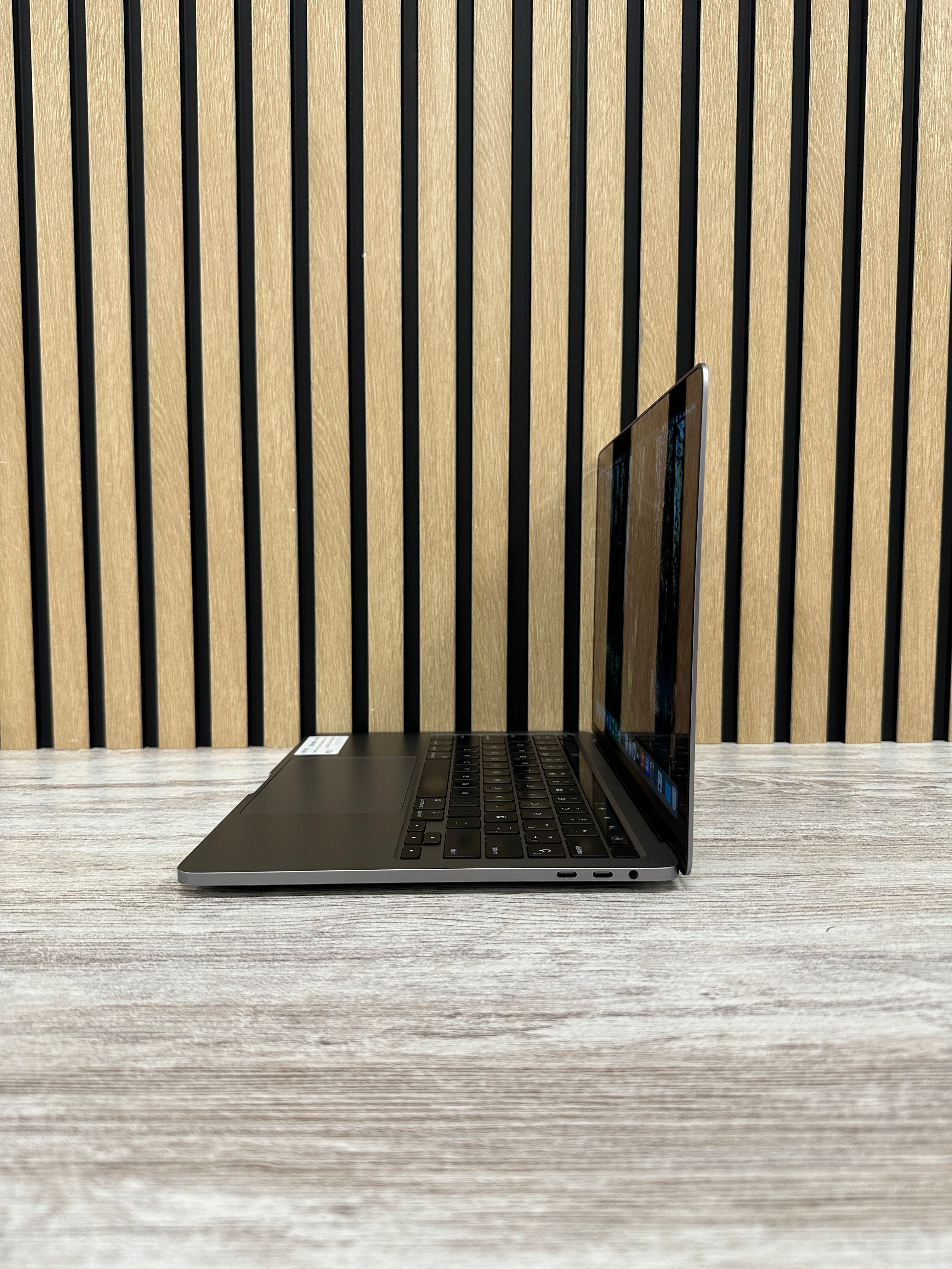 PRO 13 2020 TB Core i5 i5-1038NG7 2.0GHz (Total: 4 núcleos) 16GB 500GB SSD