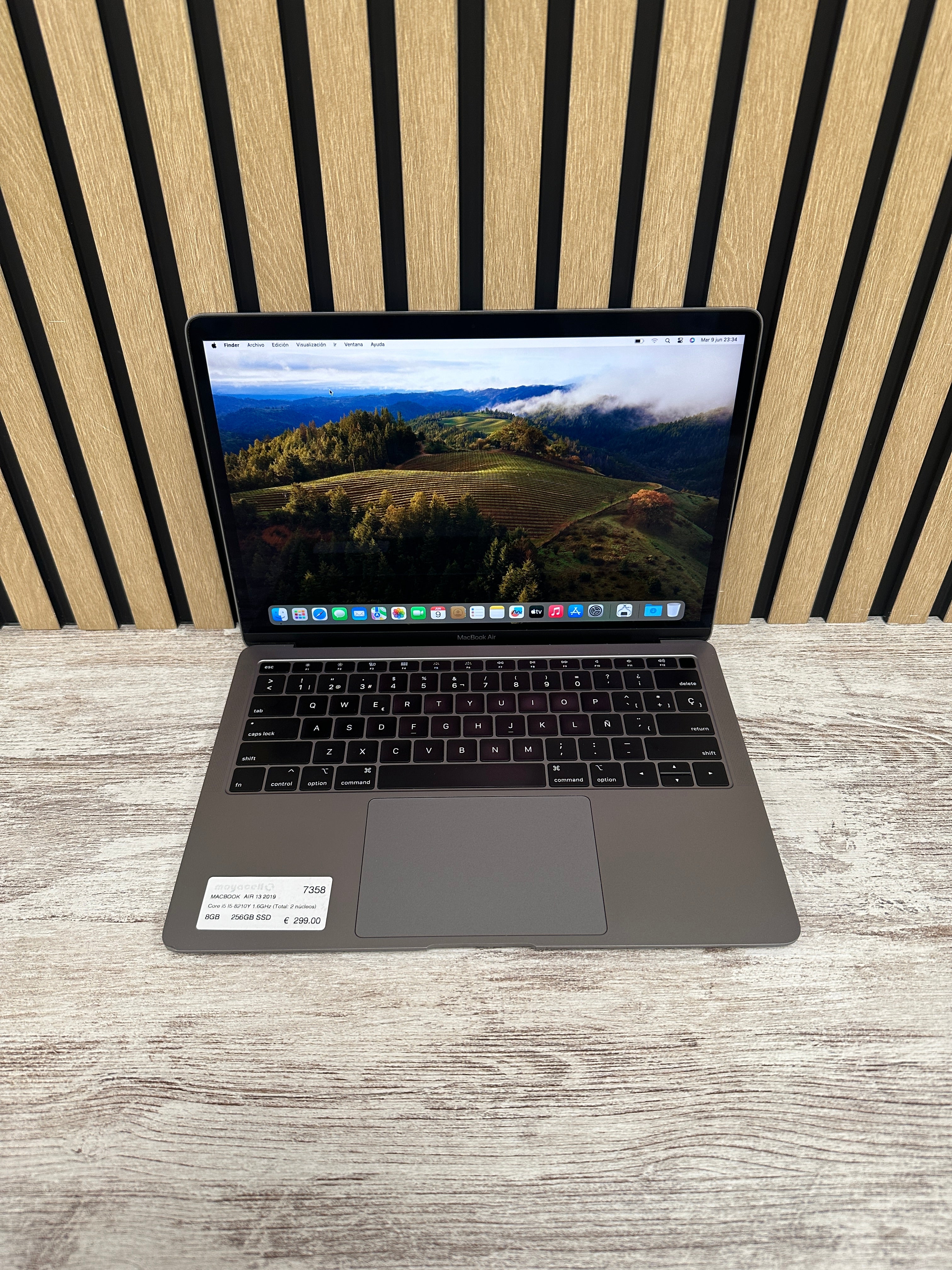 MacBook Air 13" 2019 i5 8GB 256GB SSD - Moyacell