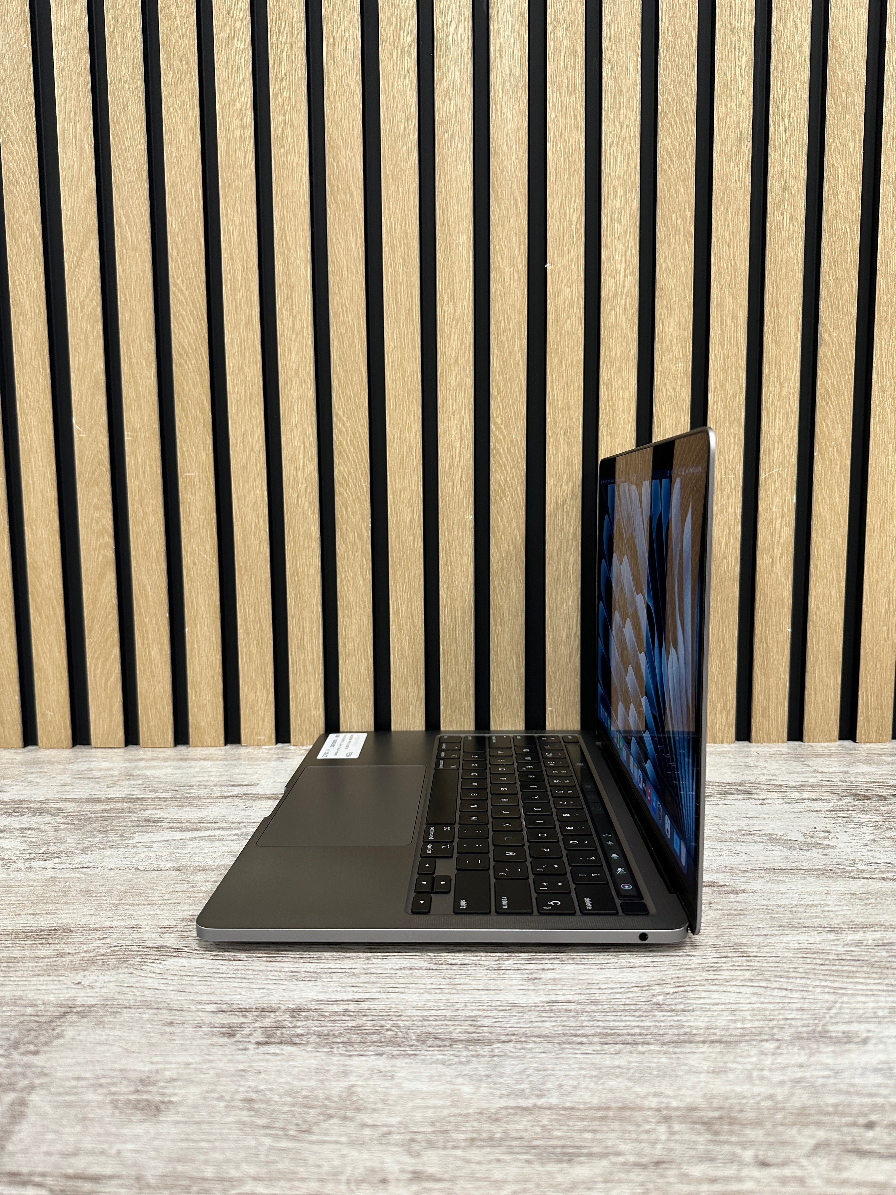 PRO 13 2020 TB Core i5 i5-8257U 1.4GHz (Total: 4 núcleos) 8GB 500GB SSD