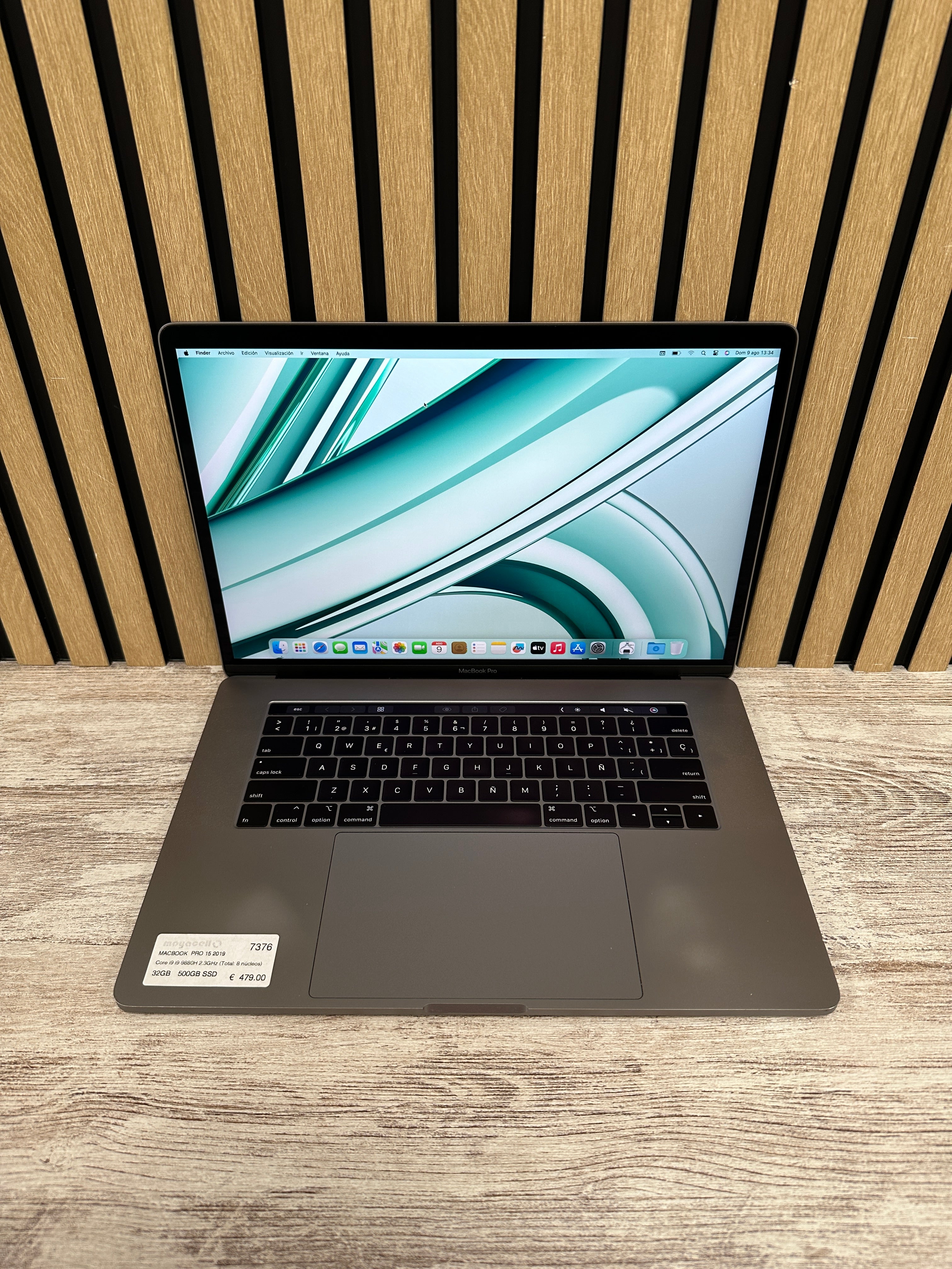 MacBook Pro 15" 2019 i9 32GB 500GB SSD - Moyacell