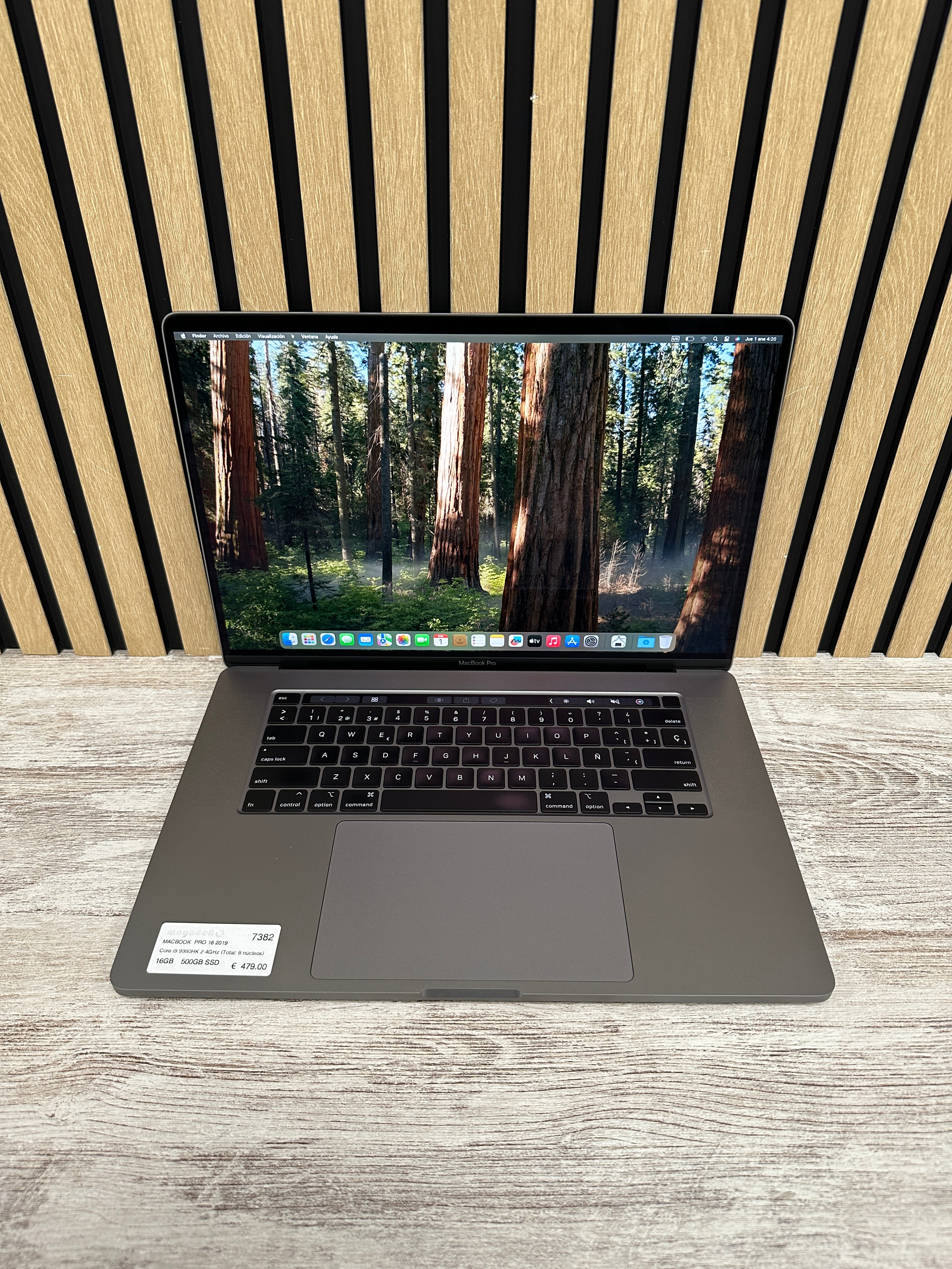 PRO 16 2019 Core i9 9980HK 2.4GHz (Total: 8 núcleos) 16GB 500GB SSD