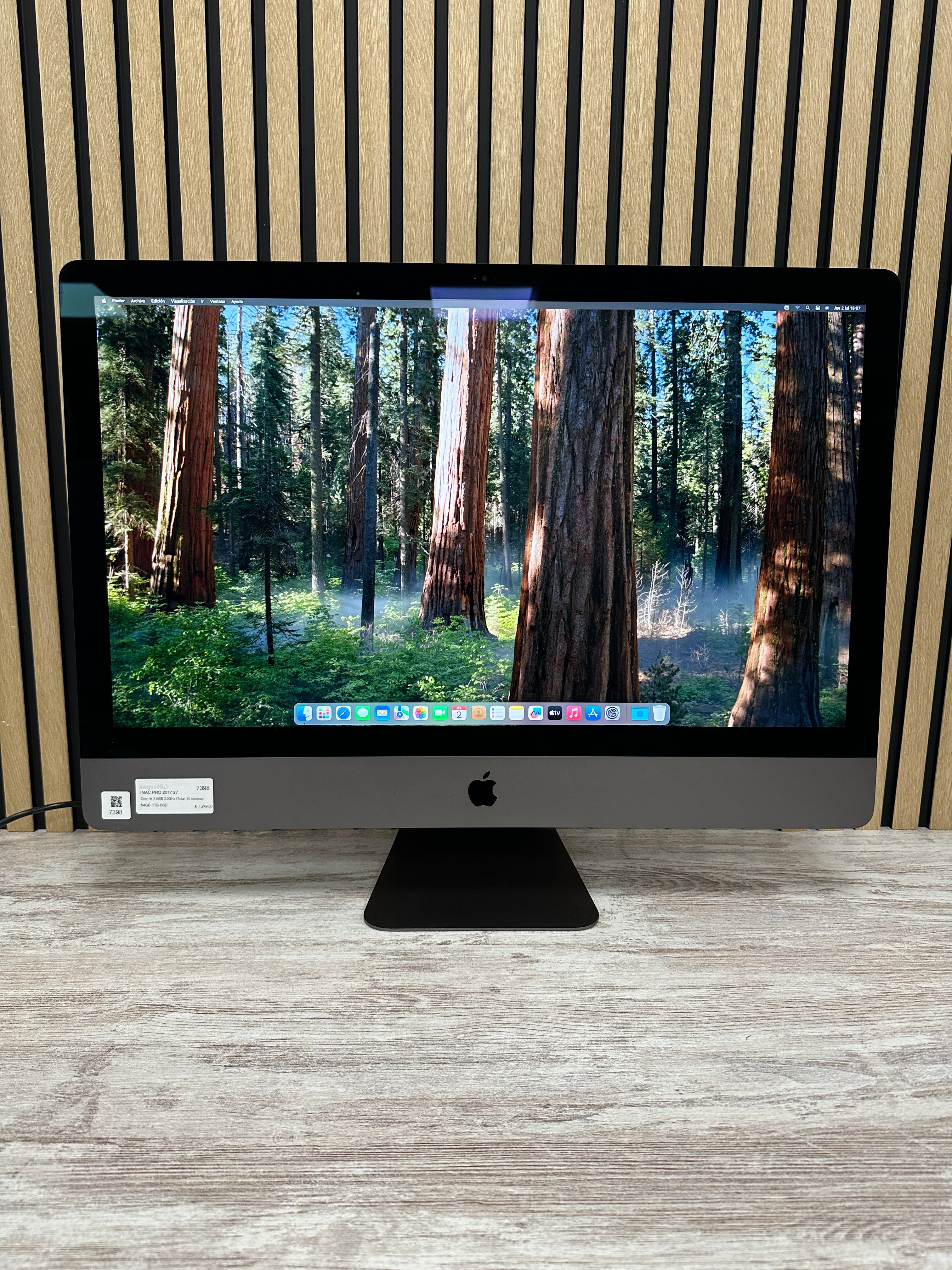 IMAC PRO 2017 27 Xeon W 2150B 3.0GHz (Total: 10 núcleos) 64GB 1TB SSD