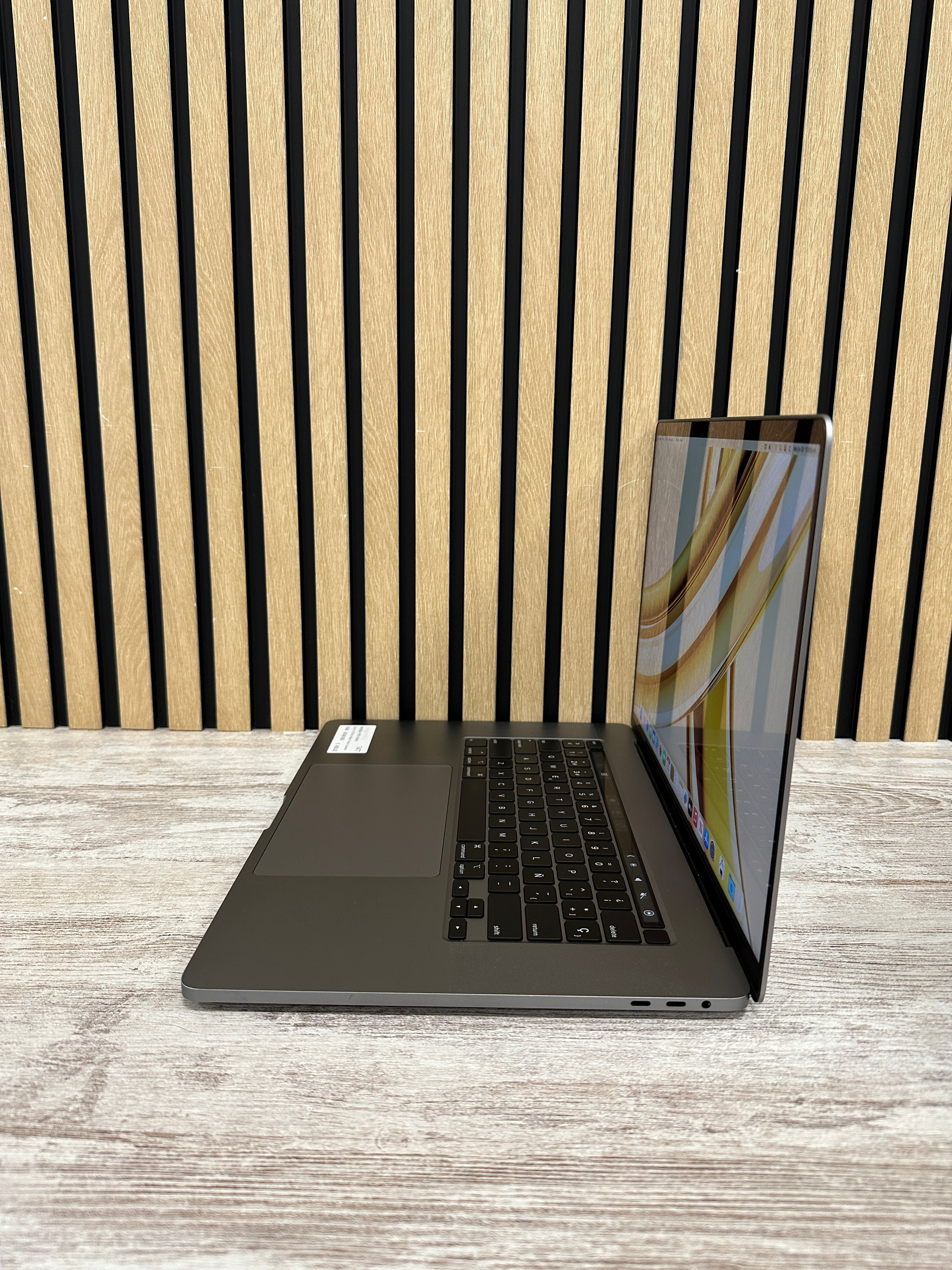 MacBook Pro 16 2019 Core i7 i7-9750H 2.6GHz (Total: 6 núcleos) 16GB 500GB SSD