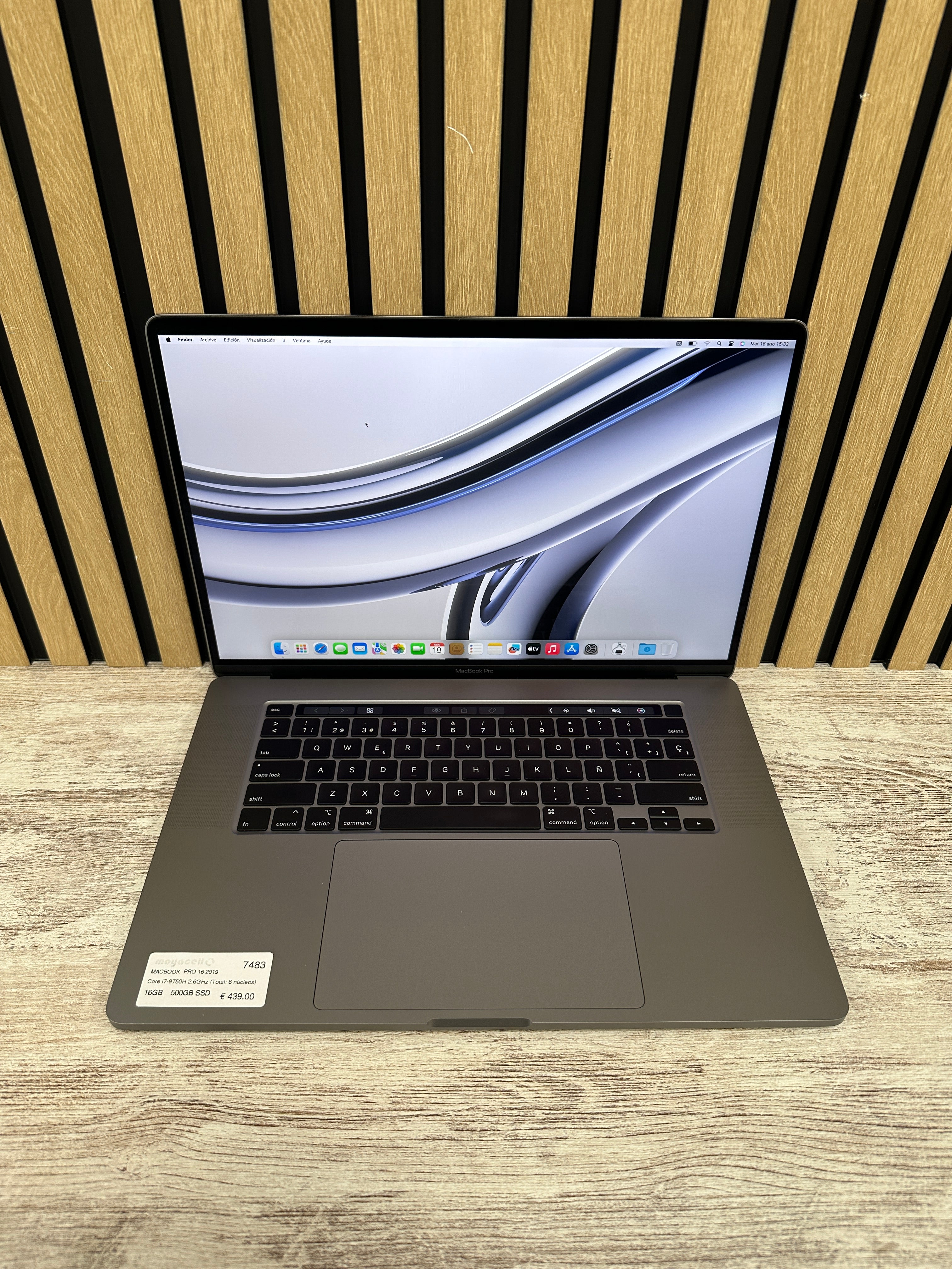 MacBook Pro 16" 2019 i7 16GB 500GB SSD - Moyacell