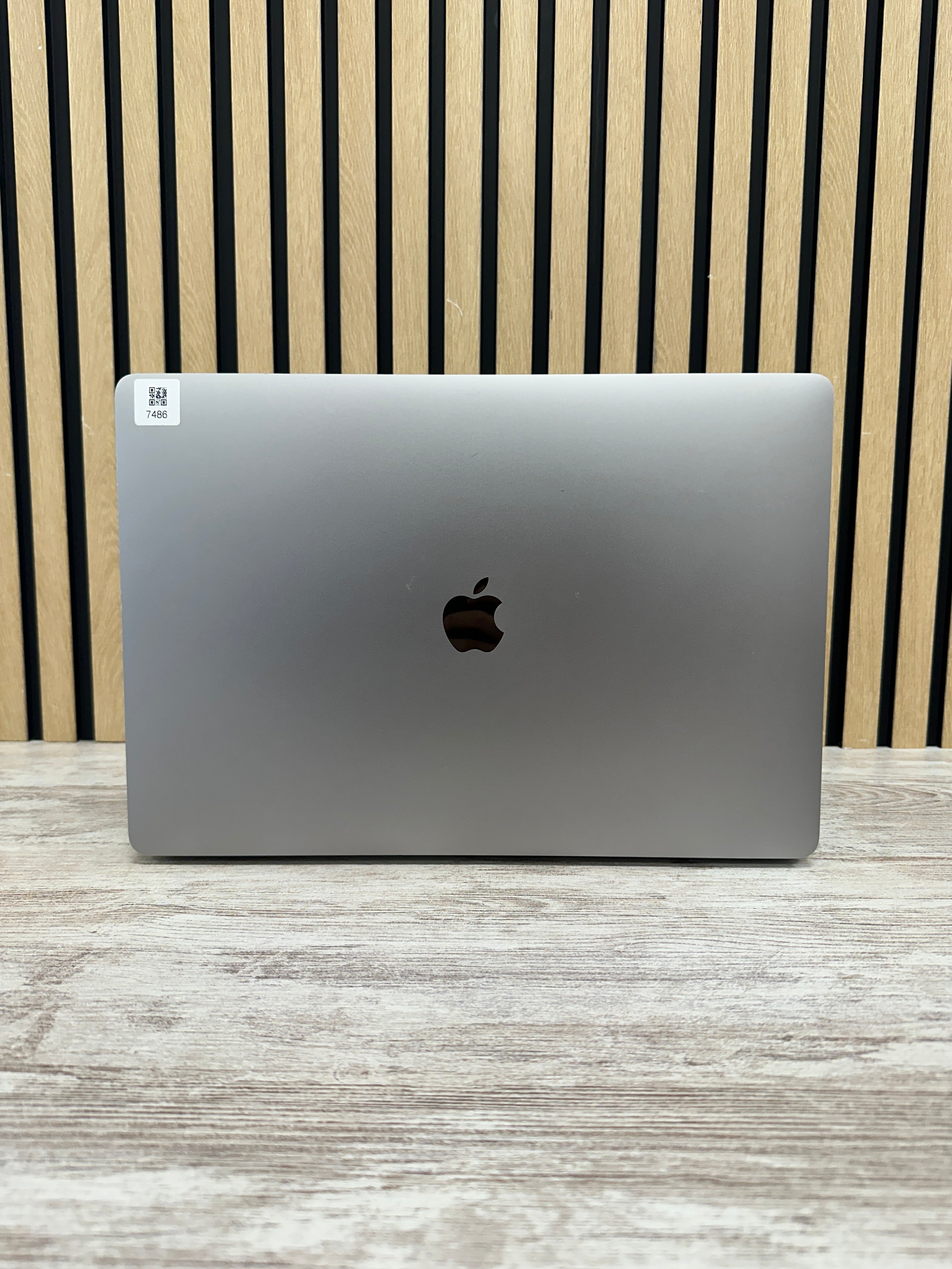 MacBook Pro 16" 2019 i7 16GB 500GB SSD