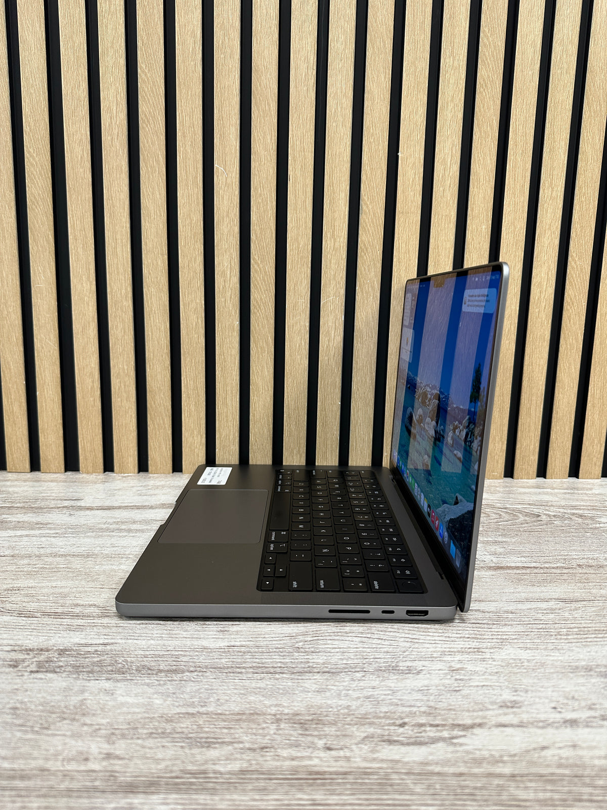 MacBook Pro 14" 2021 M1 16GB 1TB SSD