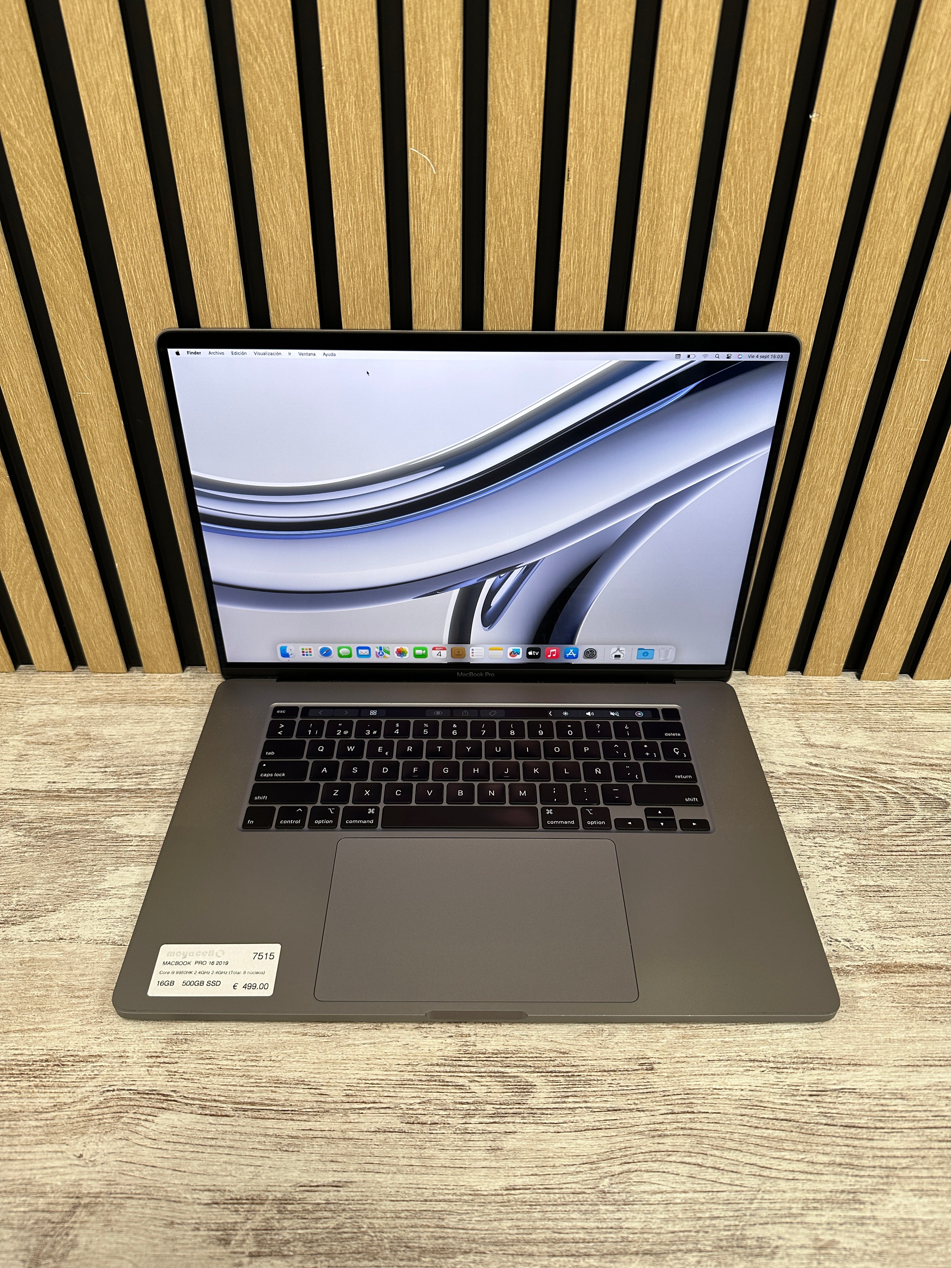 MacBook Pro 16" 2019 i9 16GB 500GB SSD - Moyacell